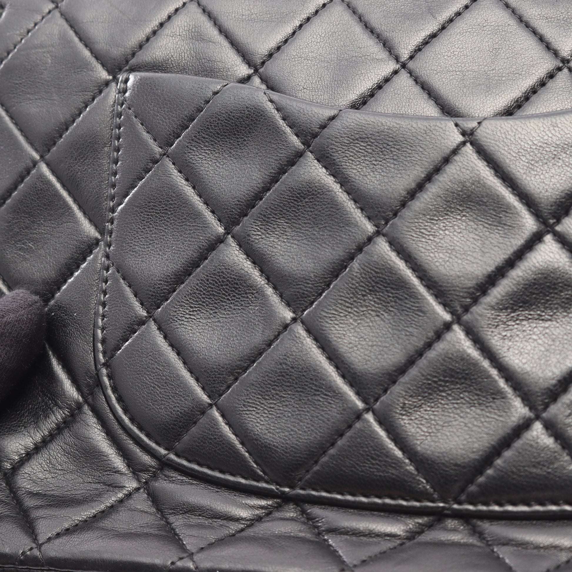 マトラッセ Wフラップ Wチェーンショルダーバッグ ラムスキン ブラック ゴールド金具 シャネル バッグ CHANEL