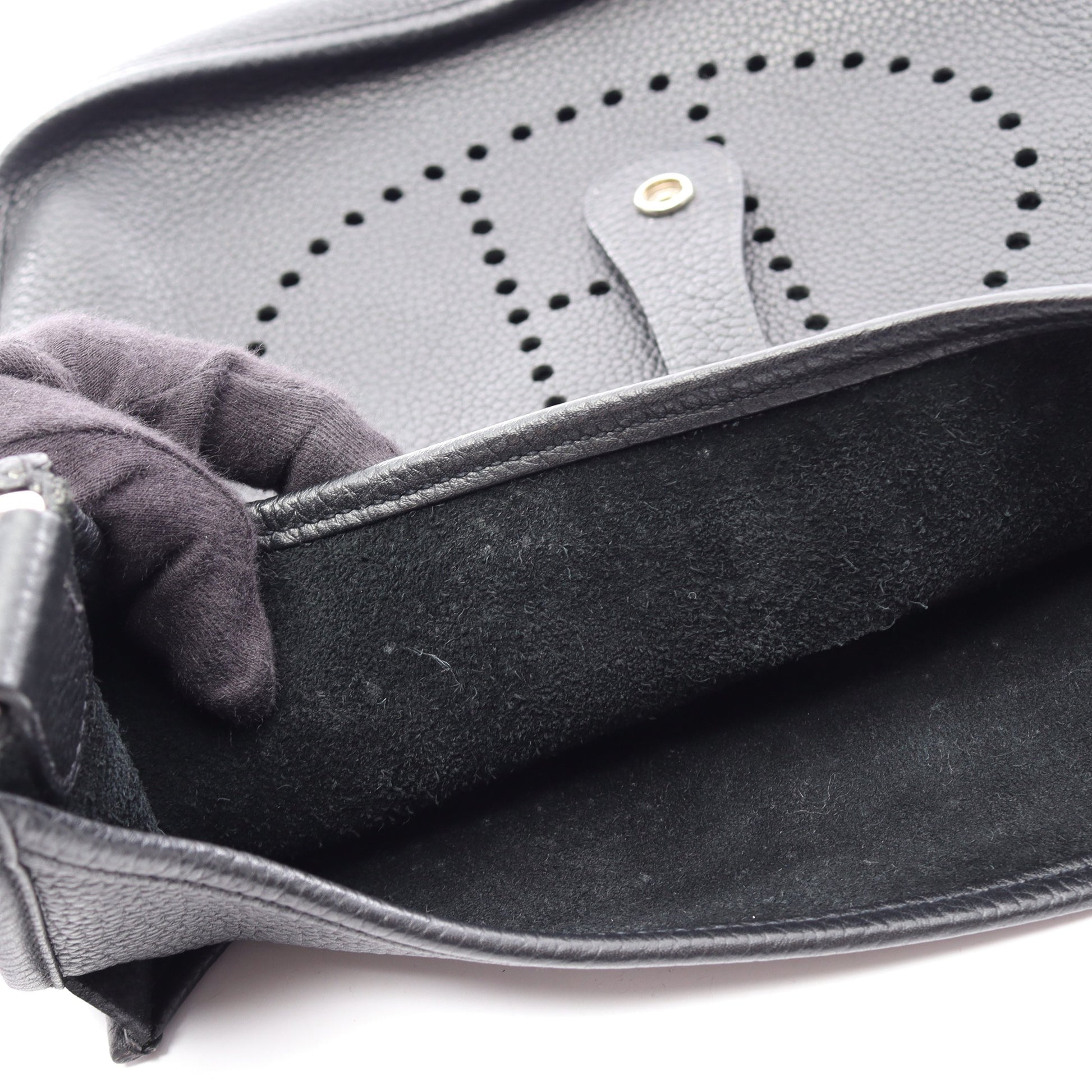 エヴリン 3 トロワ GM ショルダーバッグ トリヨンクレマンス ブラック シルバー金具 □N刻印 エルメス バッグ HERMES