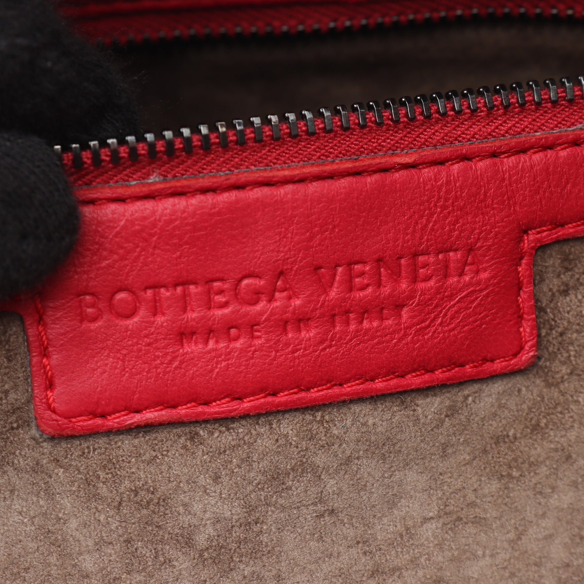 イントレチャート ホーボー ハンドバッグ レザー ピンクパープル レッド ボッテガヴェネタ バッグ BOTTEGA VENETA