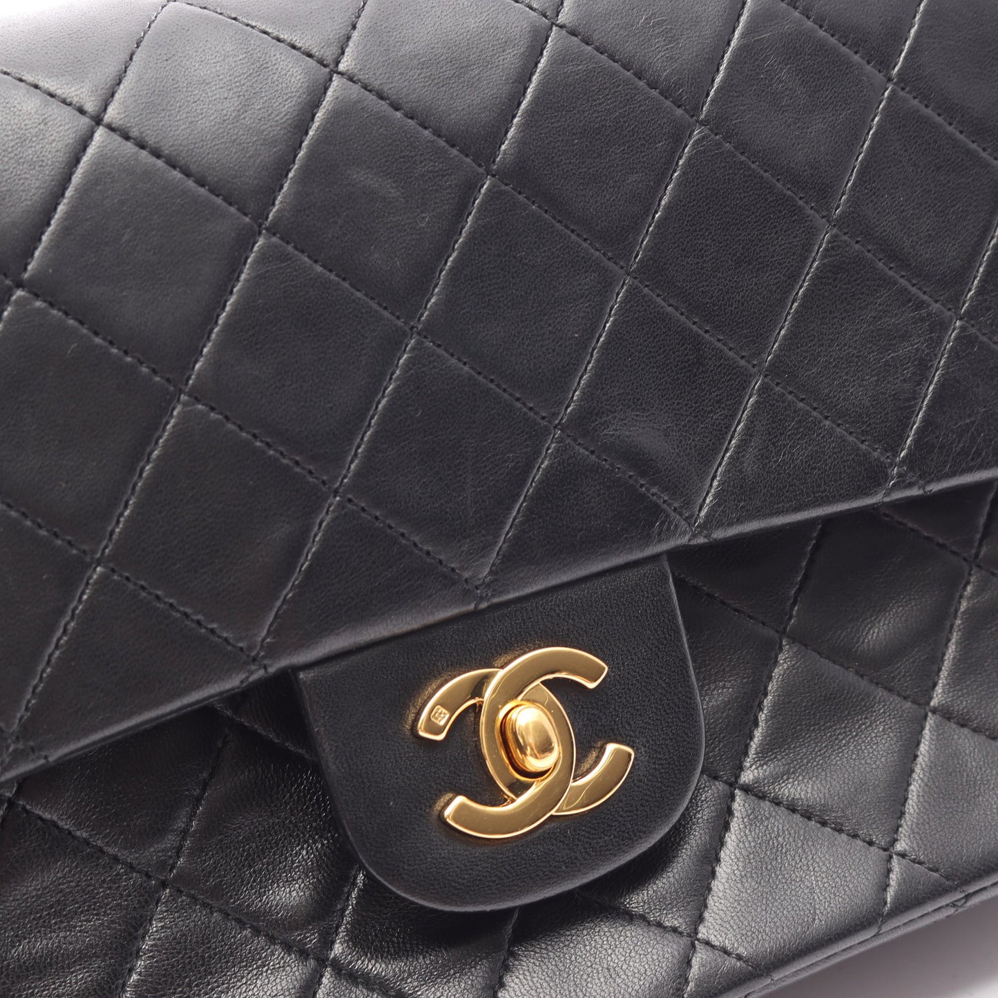 マトラッセ Wフラップ Wチェーンショルダーバッグ ラムスキン ブラック ゴールド金具 シャネル バッグ CHANEL