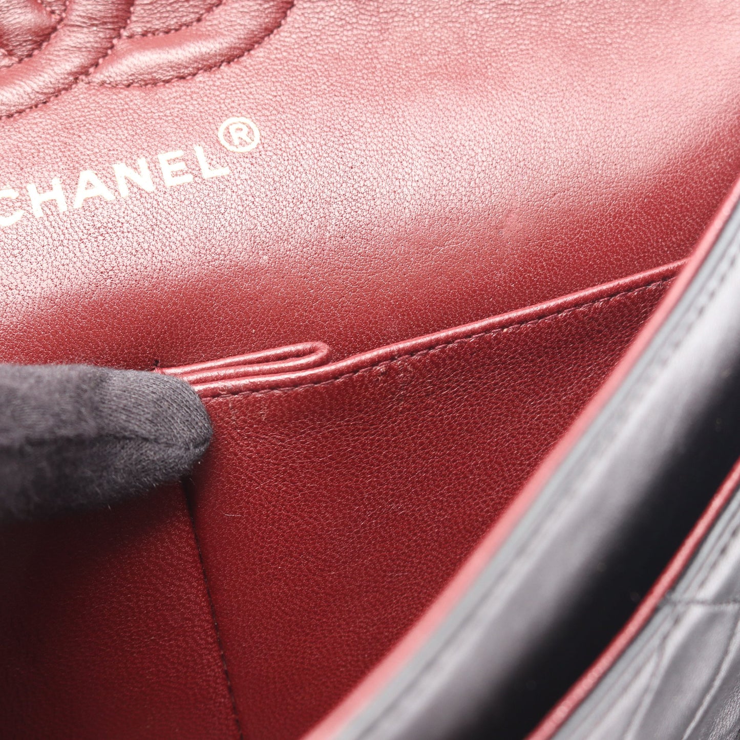 マトラッセ Wフラップ Wチェーンショルダーバッグ ラムスキン ブラック ゴールド金具 シャネル バッグ CHANEL