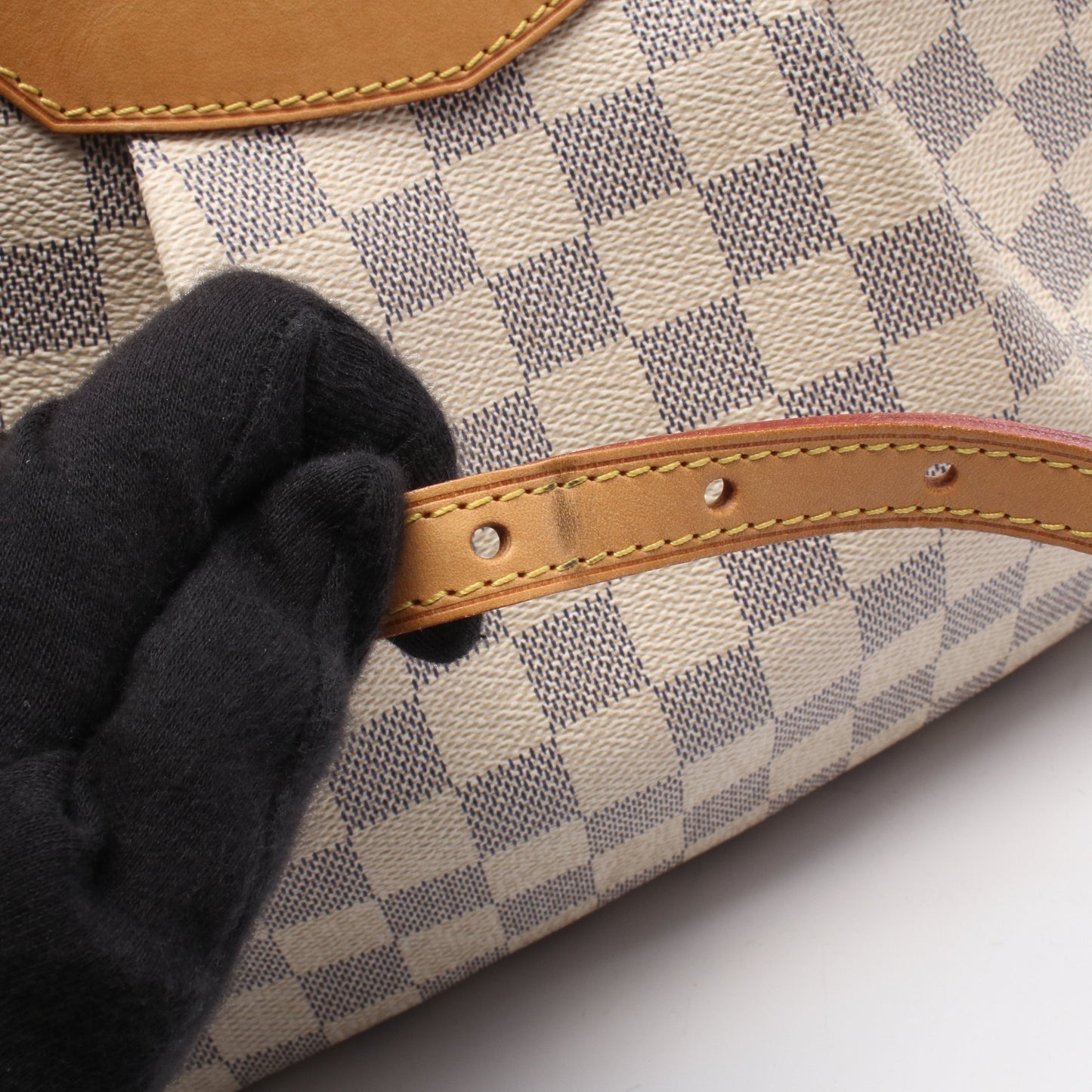 シラクーサPM ダミエアズール ショルダーバッグ PVC レザー ホワイト ルイヴィトン バッグ LOUIS VUITTON