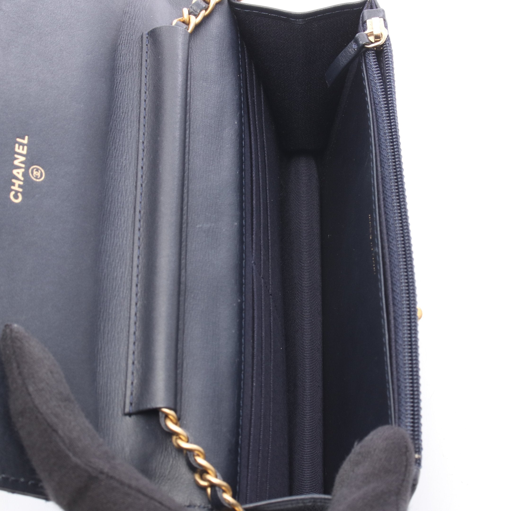 2.55 チェーンショルダーバッグ ラムスキン ネイビー ゴールド金具