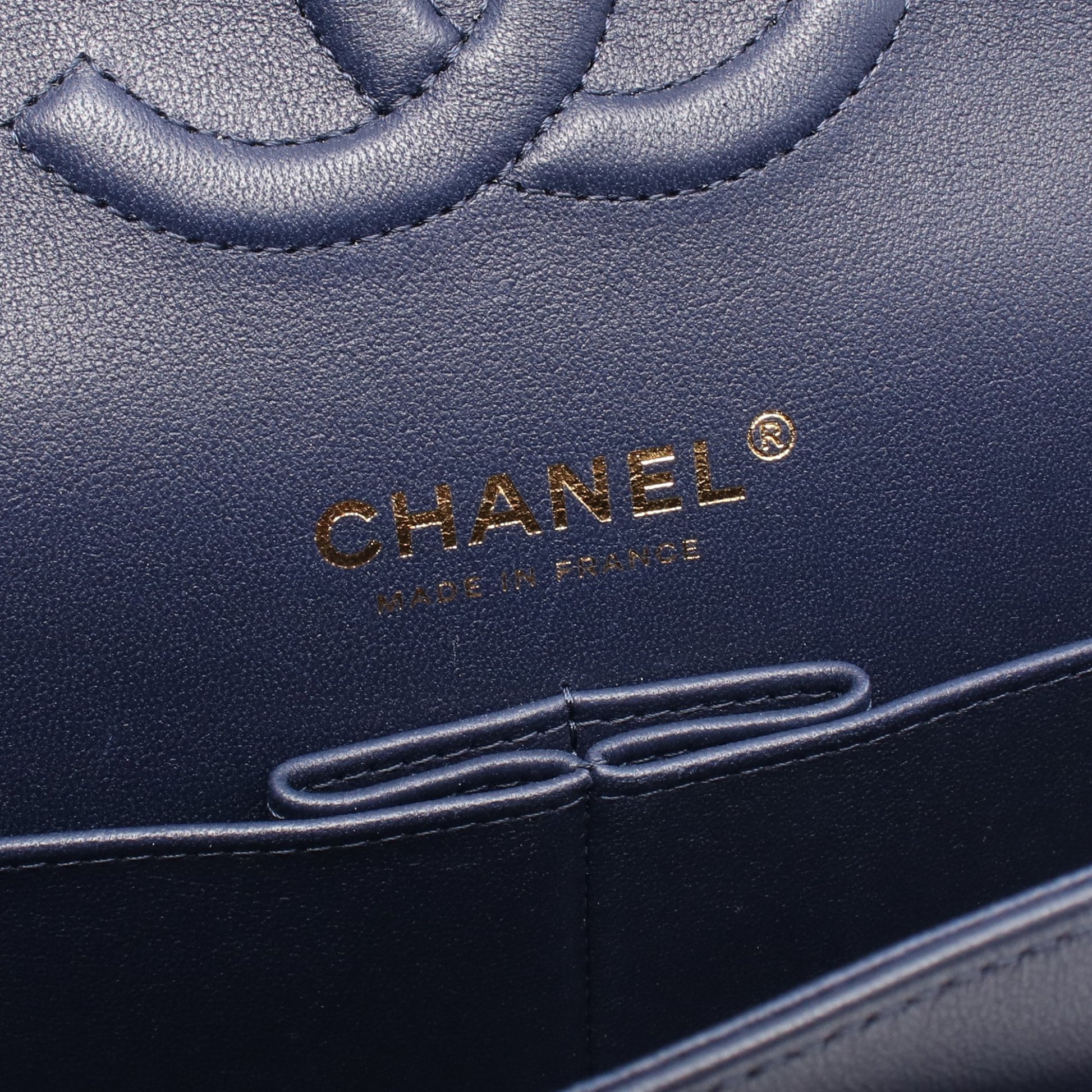 マトラッセ Wフラップ Wチェーンショルダーバッグ ラムスキン ネイビー ゴールド金具 シャネル バッグ CHANEL
