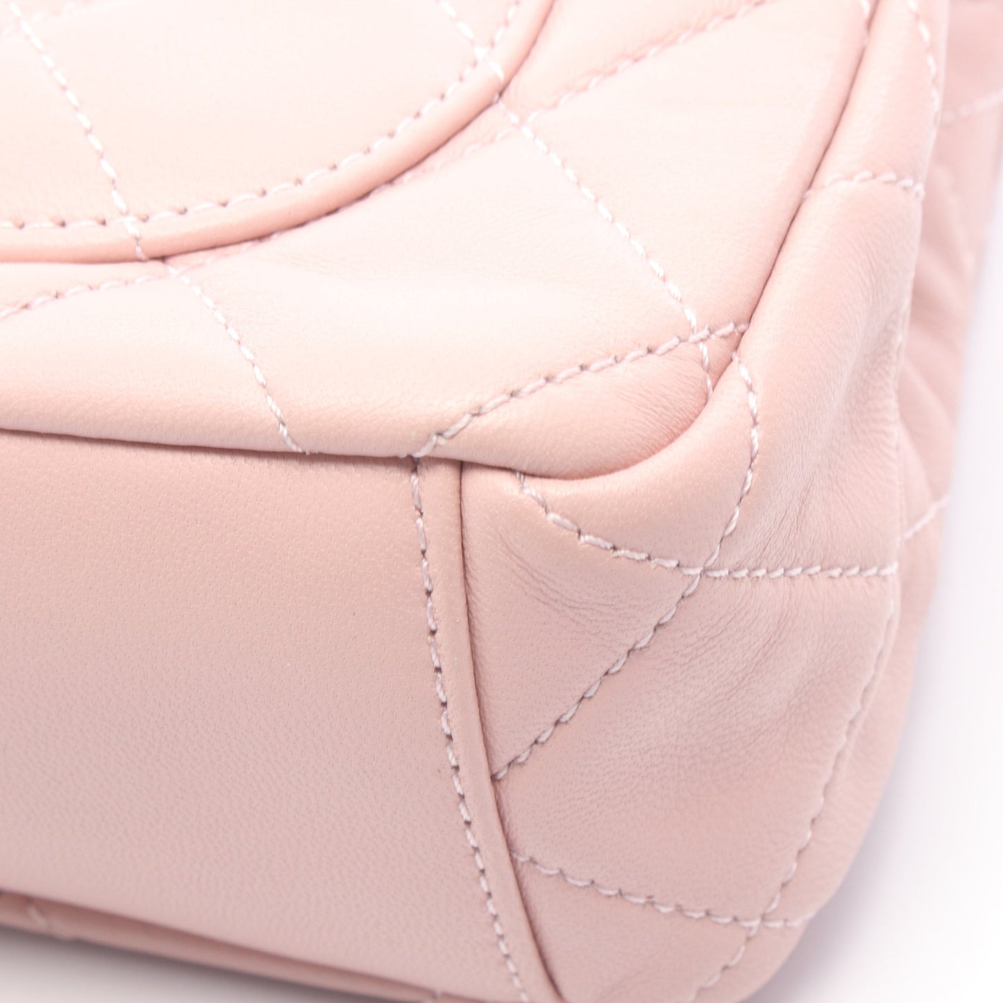 マトラッセ スモールフラップ チェーンショルダーバッグ ラムスキン ピンク ゴールド金具 シャネル バッグ CHANEL