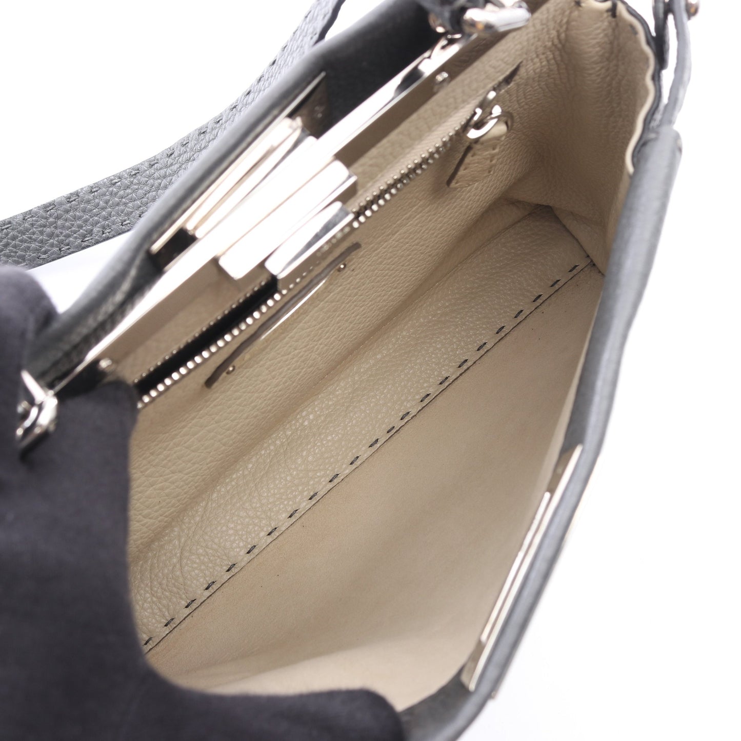 ピーカブー レギュラー セレリア 2WAY ハンドバッグ レザー ダークグレー フェンディ バッグ FENDI
