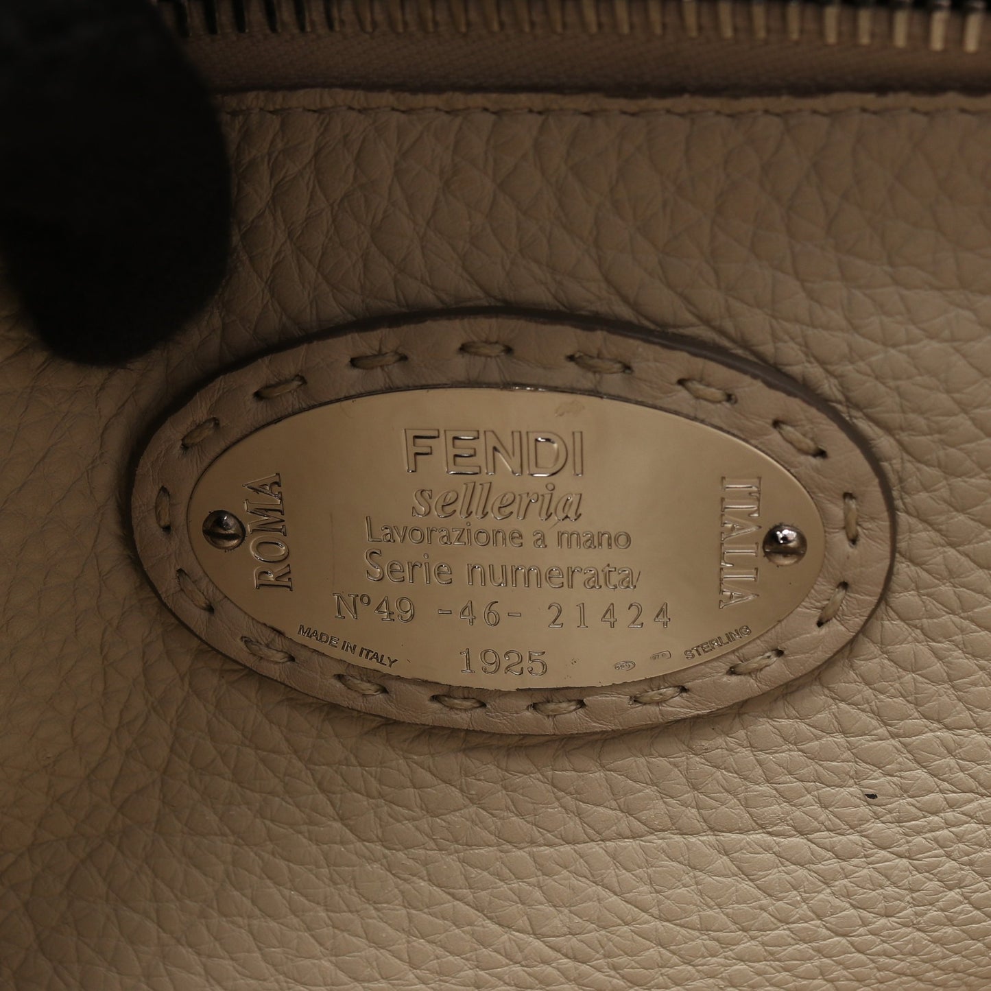 ピーカブー レギュラー セレリア 2WAY ハンドバッグ レザー ダークグレー フェンディ バッグ FENDI