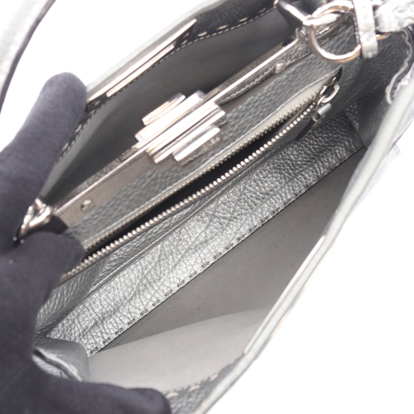ピーカブー レギュラー セレリア 2WAY ハンドバッグ レザー シルバー フェンディ バッグ FENDI