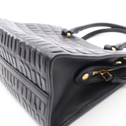 エンボスロゴ 2WAY ハンドバッグ レザー ブラック ミュウミュウ バッグ miu miu