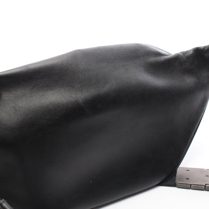 イントレチャート ボディバッグ レザー ブラック ボッテガヴェネタ バッグ BOTTEGA VENETA