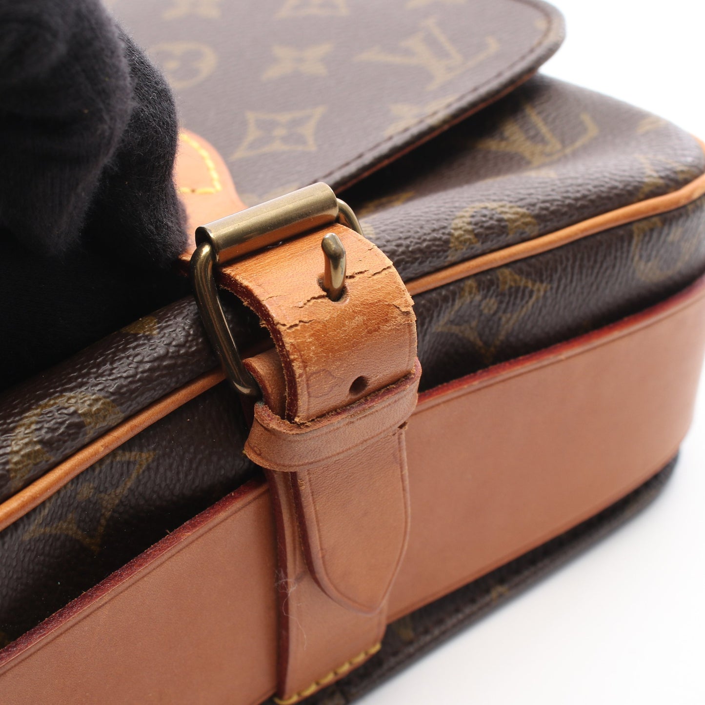 カルトシエールMM モノグラム ショルダーバッグ PVC レザー ブラウン ルイヴィトン バッグ LOUIS VUITTON