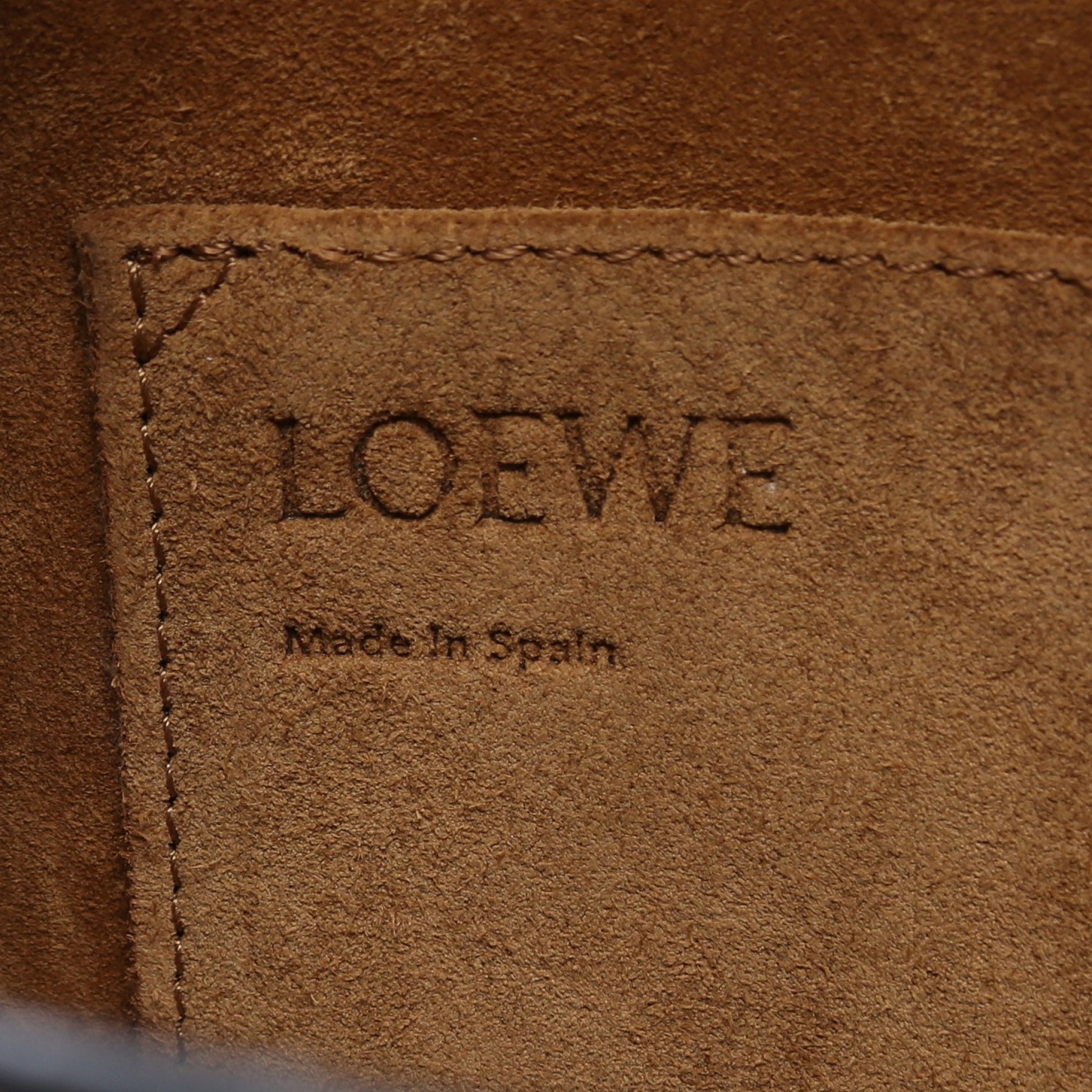ゲート スモール ショルダーバッグ レザー ネイビー ライトベージュ ダークブラウン ロエベ バッグ LOEWE