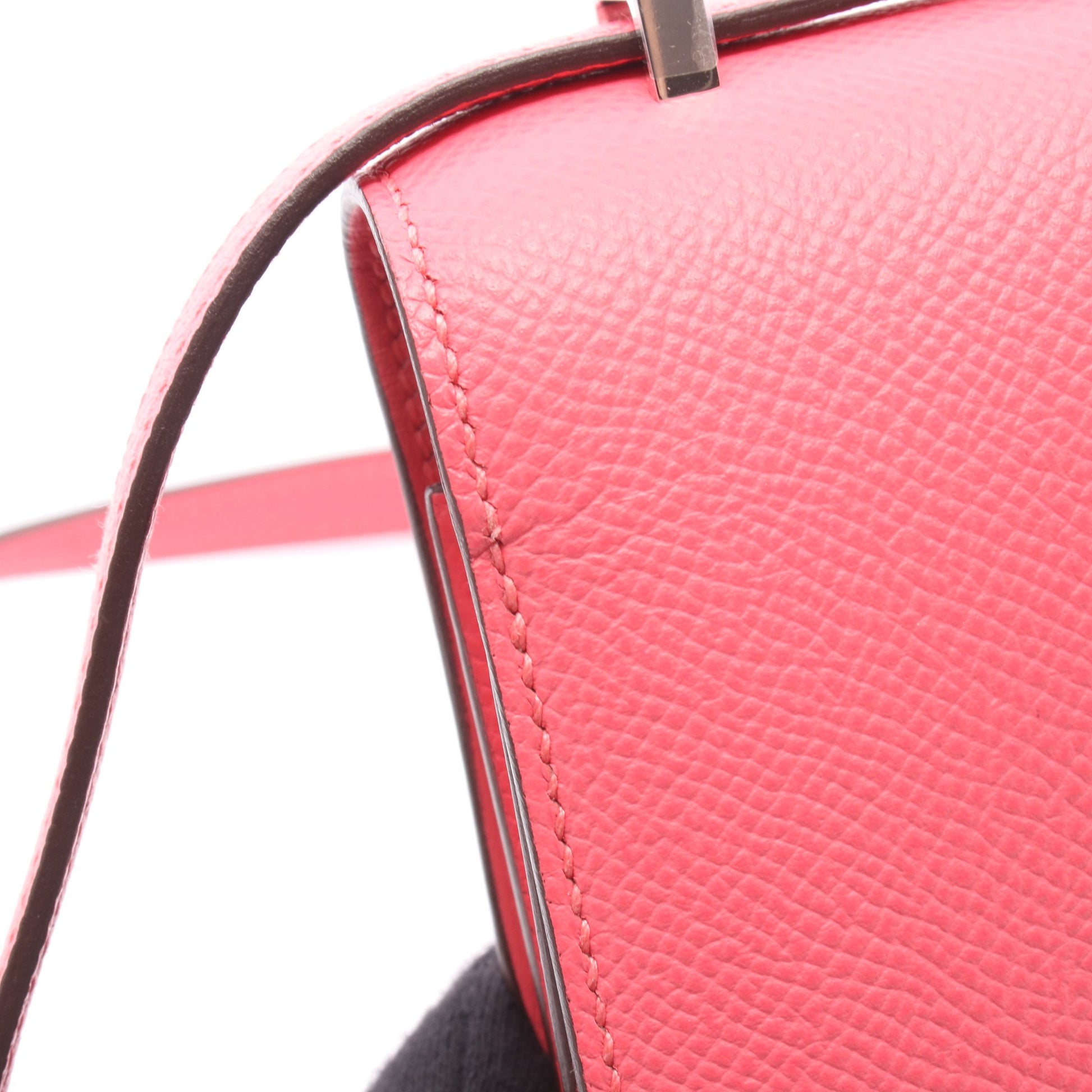 コンスタンス3 ミニ ローズアザレ ショルダーバッグ ヴォーエプソン ピンク シルバー金具 D刻印 エルメス バッグ HERMES