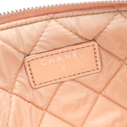 マトラッセ メタリック ポーチ ラムスキン ライトピンク シルバー金具 シャネル 財布・小物 CHANEL