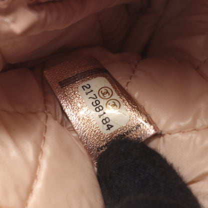 マトラッセ メタリック ポーチ ラムスキン ライトピンク シルバー金具 シャネル 財布・小物 CHANEL