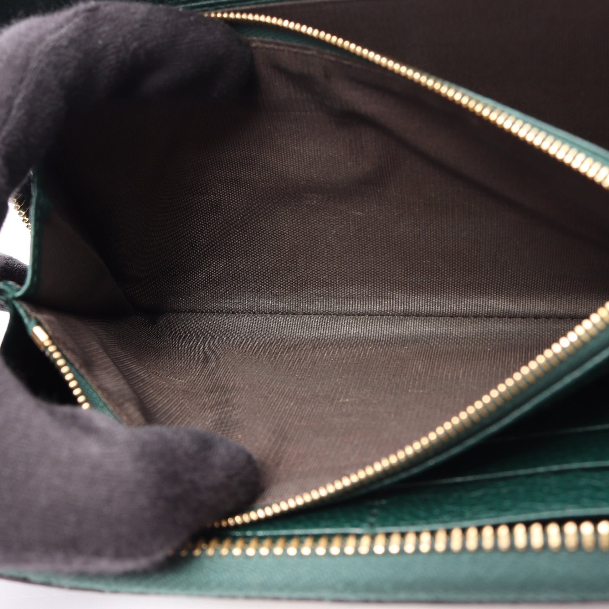 ズゥミ ラウンドファスナー長財布 レザー グリーン グッチ 財布・小物 GUCCI