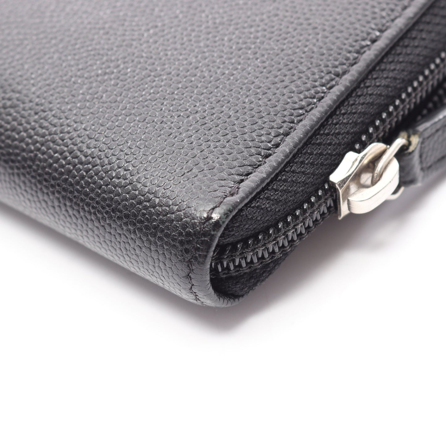 ココマーク ラウンドファスナー長財布 キャビアスキン ブラック シルバー金具 シャネル 財布・小物 CHANEL