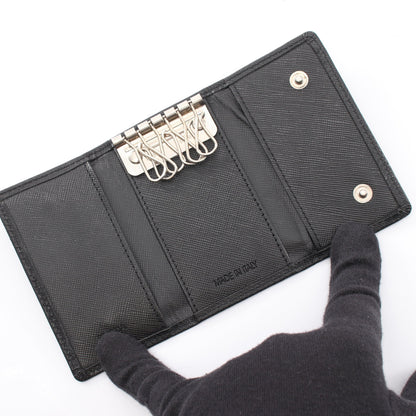 三角プレート 6連 キーケース サフィアーノレザー ブラック プラダ 財布・小物 PRADA