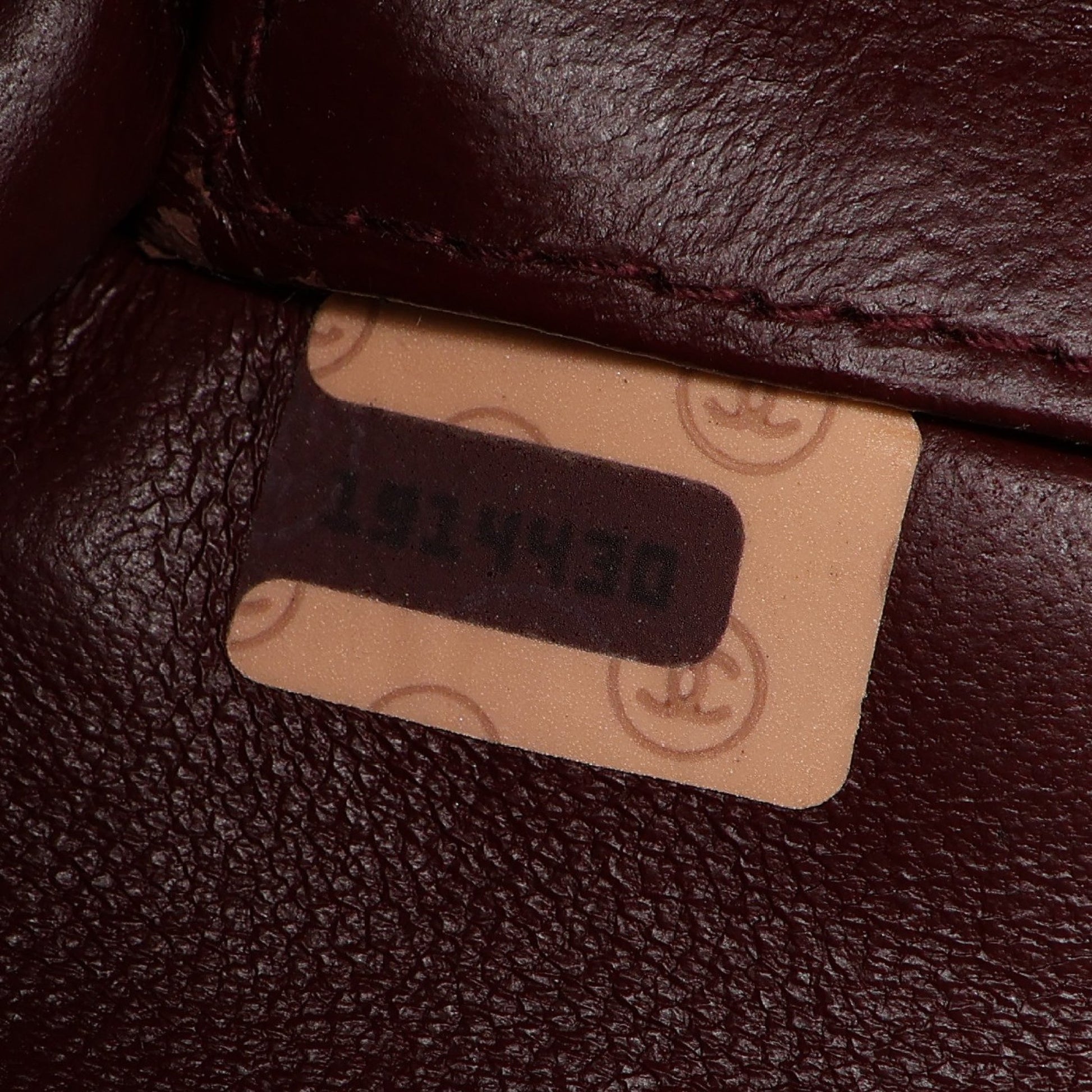 チェーンショルダーバッグ ラムスキン ブラック ゴールド金具 シャネル バッグ CHANEL