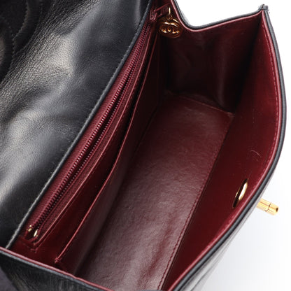 チェーンショルダーバッグ ラムスキン ブラック ゴールド金具 シャネル バッグ CHANEL