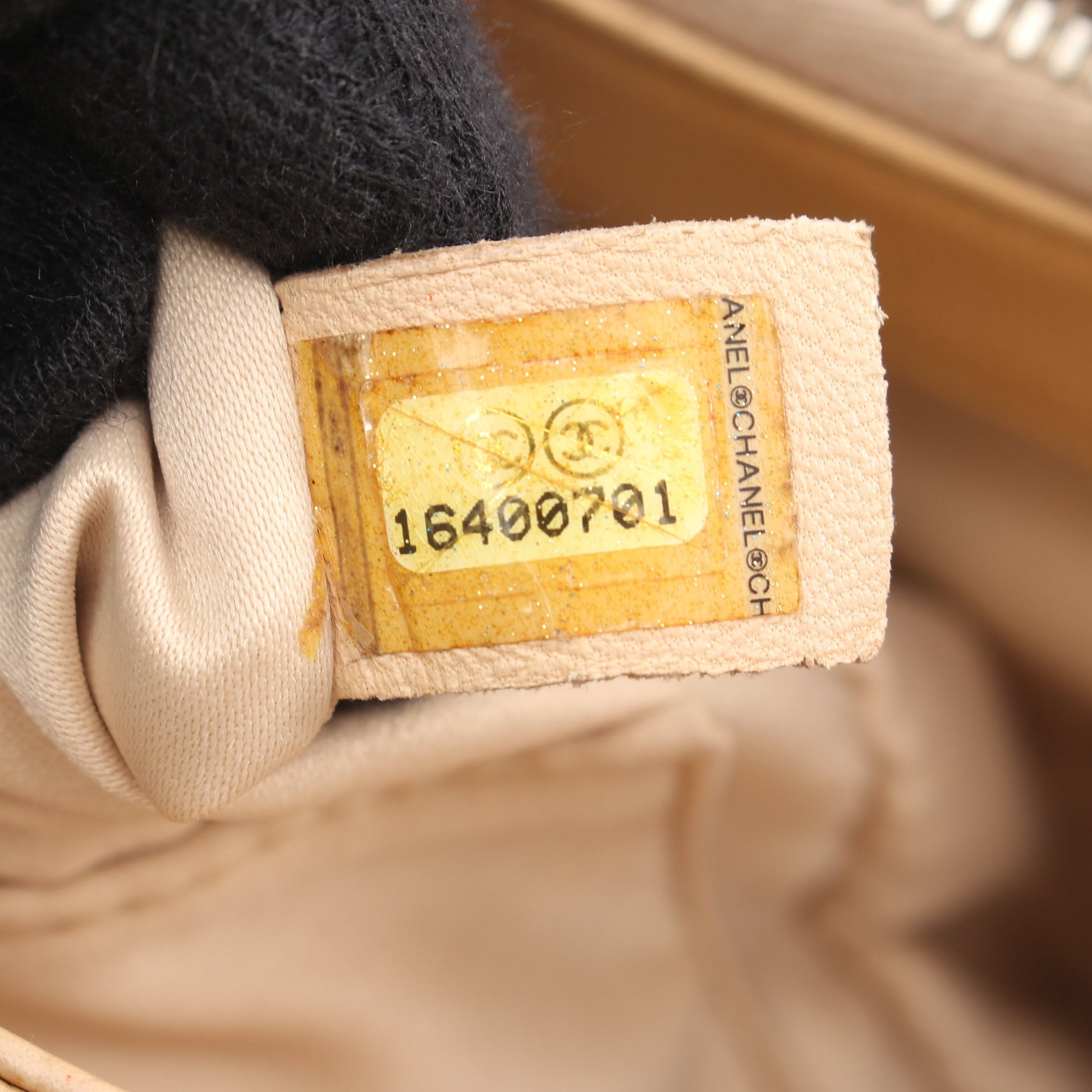 マトラッセ グランドショッピング GST チェーンショルダーバッグ チェーントートバッグ キャビアスキン ベージュ シルバー金具 シャネル バッグ CHANEL