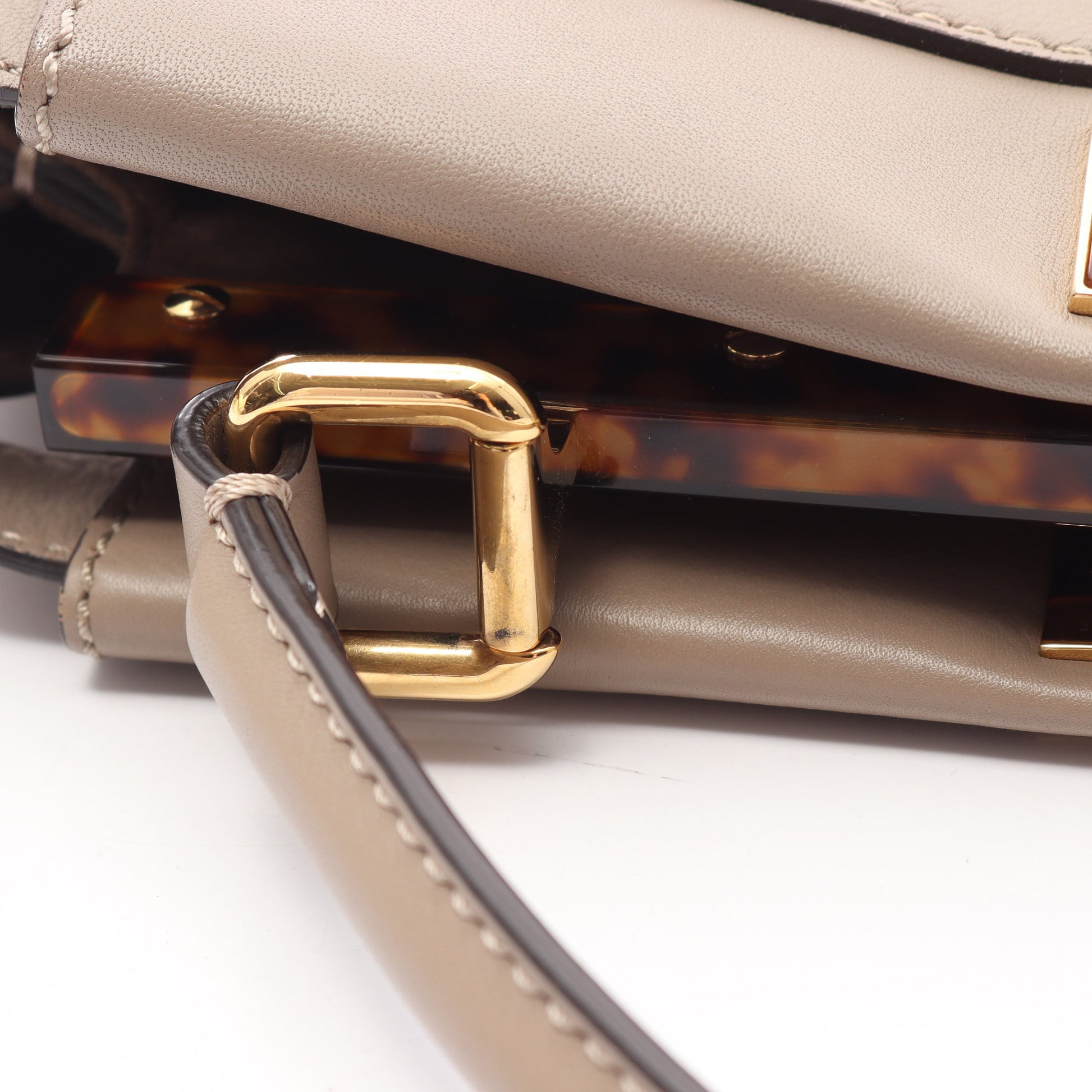 ピーカブー 2WAY ハンドバッグ レザー グレーベージュ フェンディ バッグ FENDI