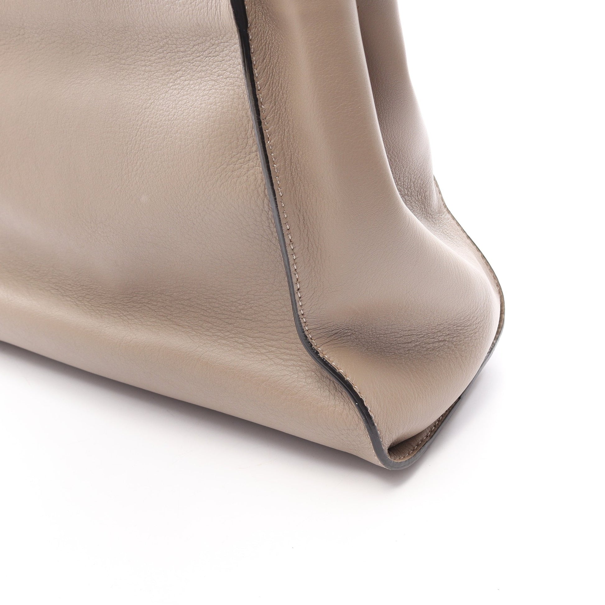 ピーカブー 2WAY ハンドバッグ レザー グレーベージュ フェンディ バッグ FENDI
