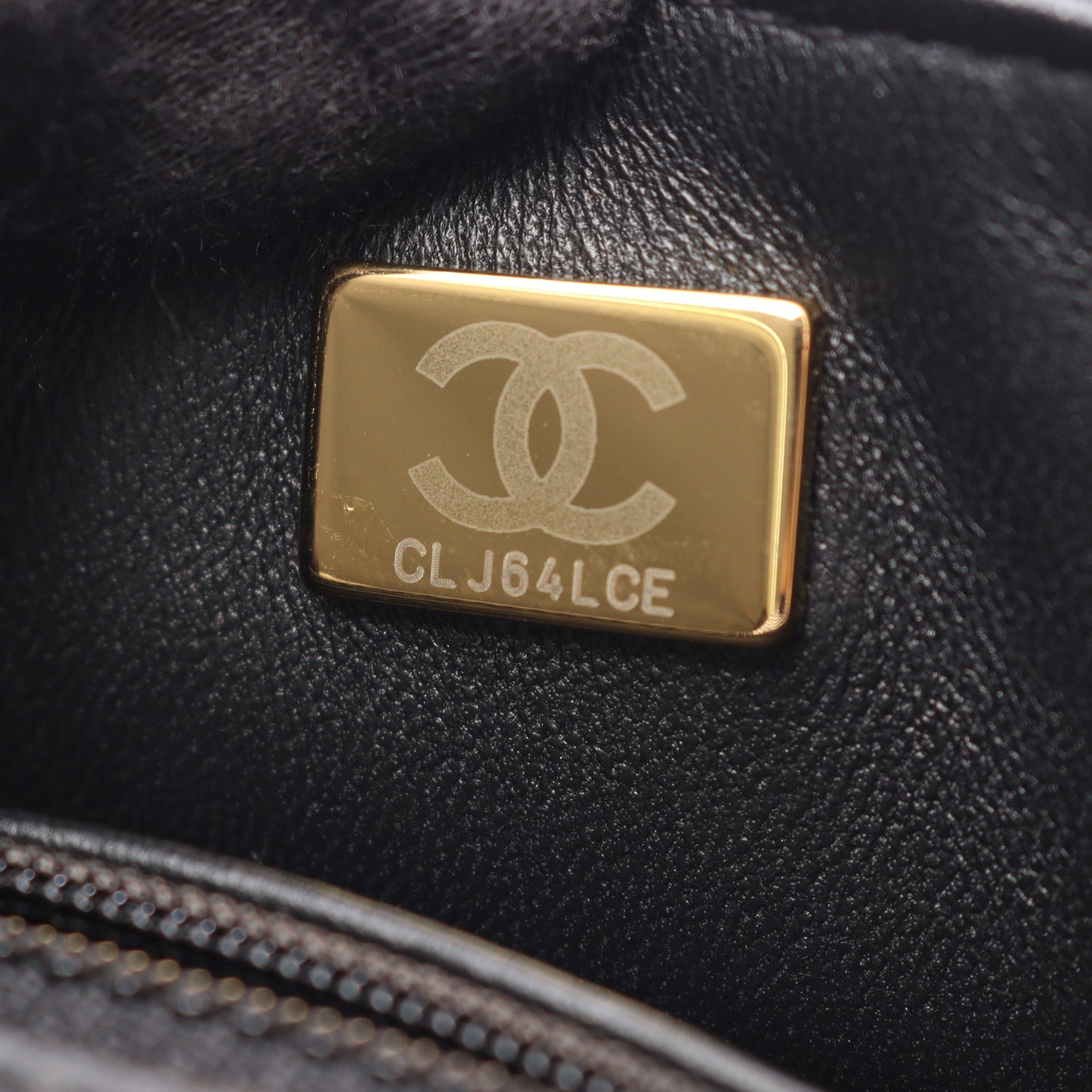 ミニマトラッセ チェーンショルダーバッグ ラムスキン ブラック ゴールド金具 シャネル バッグ CHANEL
