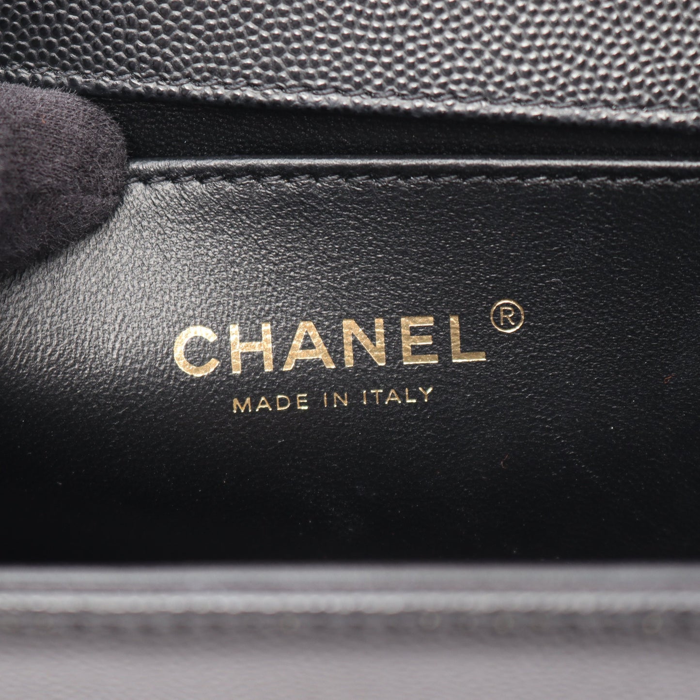 ボーイシャネル チェーンショルダーバッグ キャビアスキン ブラック ゴールド金具 シャネル バッグ CHANEL