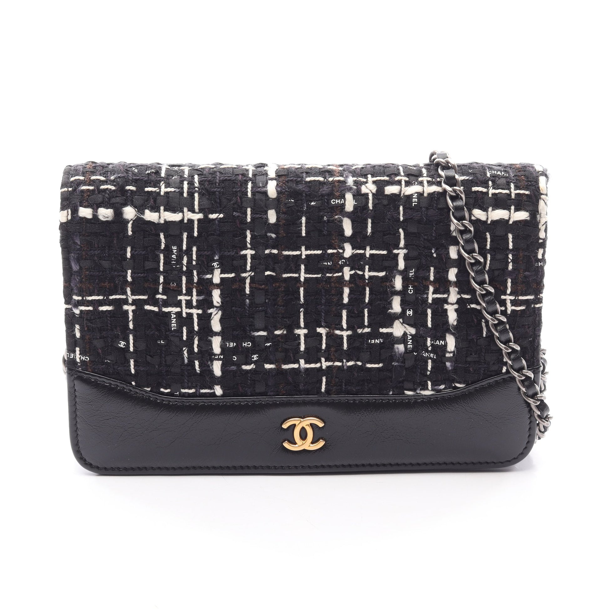 マトラッセ チェーンウォレット ツイード レザー ブラック ホワイト ゴールド金具 シャネル バッグ CHANEL