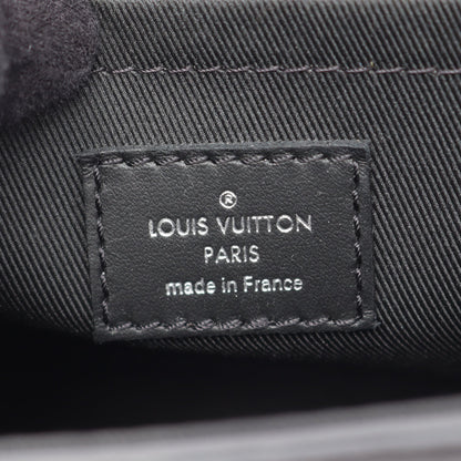 トランク メッセンジャーPM トリヨンモノグラム ショルダーバッグ トリヨンレザー ブラック ルイヴィトン バッグ LOUIS VUITTON