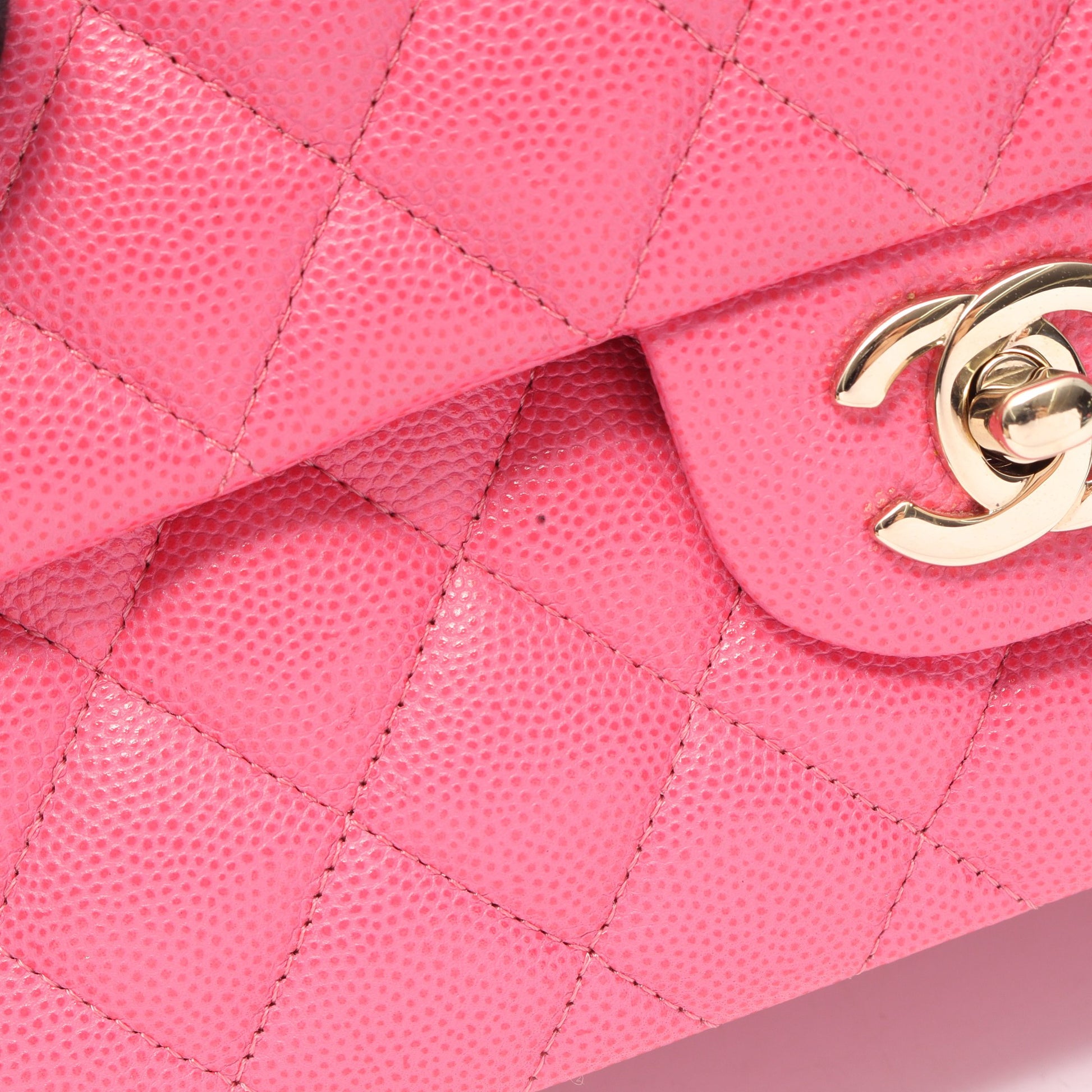 マトラッセ Wフラップ Wチェーンショルダーバッグ キャビアスキン ピンク ゴールド金具 シャネル バッグ CHANEL