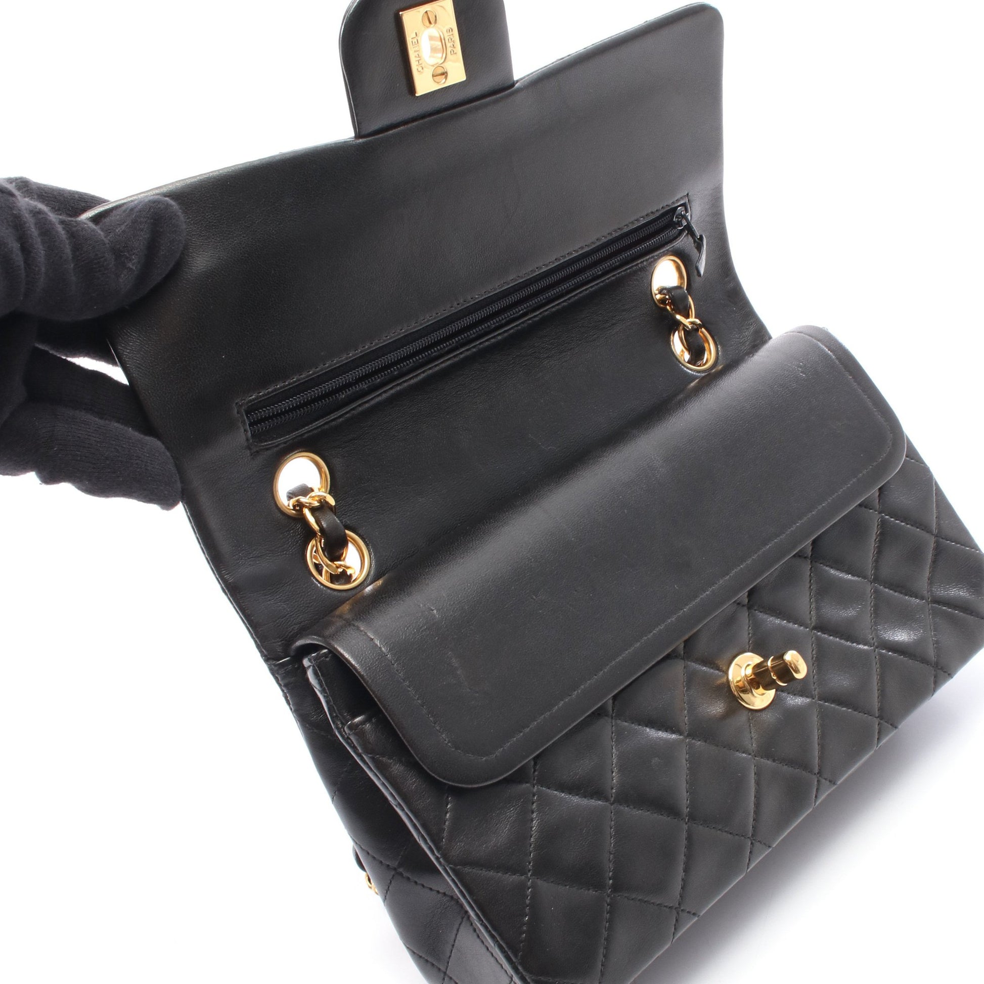 マトラッセ Wフラップ Wチェーンショルダーバッグ ラムスキン ブラック ゴールド金具 シャネル バッグ CHANEL