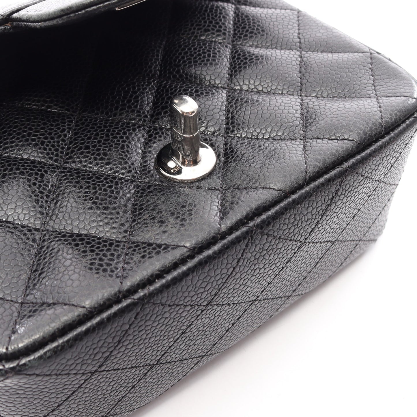 ミニマトラッセ チェーンショルダーバッグ キャビアスキン ブラック シルバー金具 シャネル バッグ CHANEL