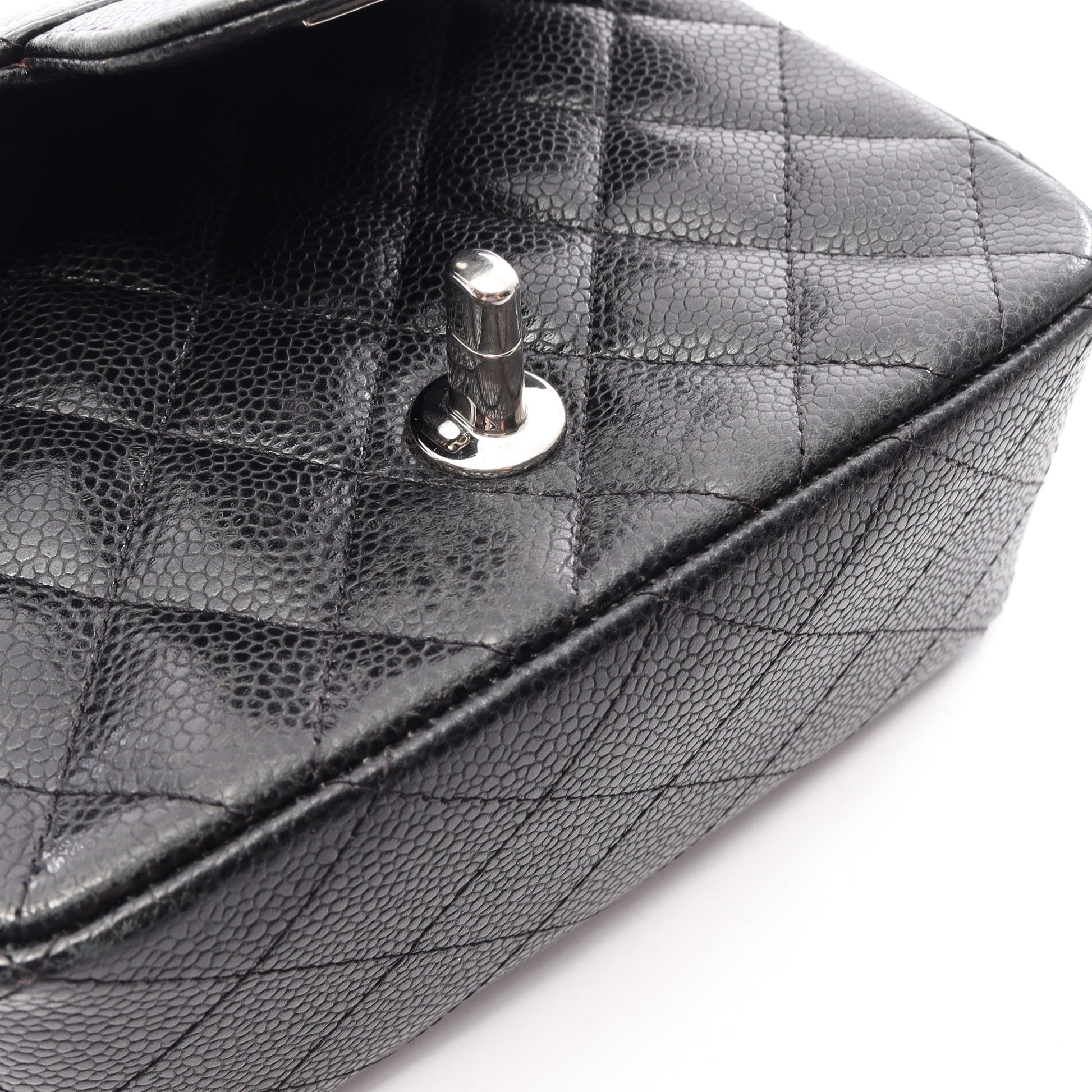 ミニマトラッセ チェーンショルダーバッグ キャビアスキン ブラック シルバー金具 シャネル バッグ CHANEL