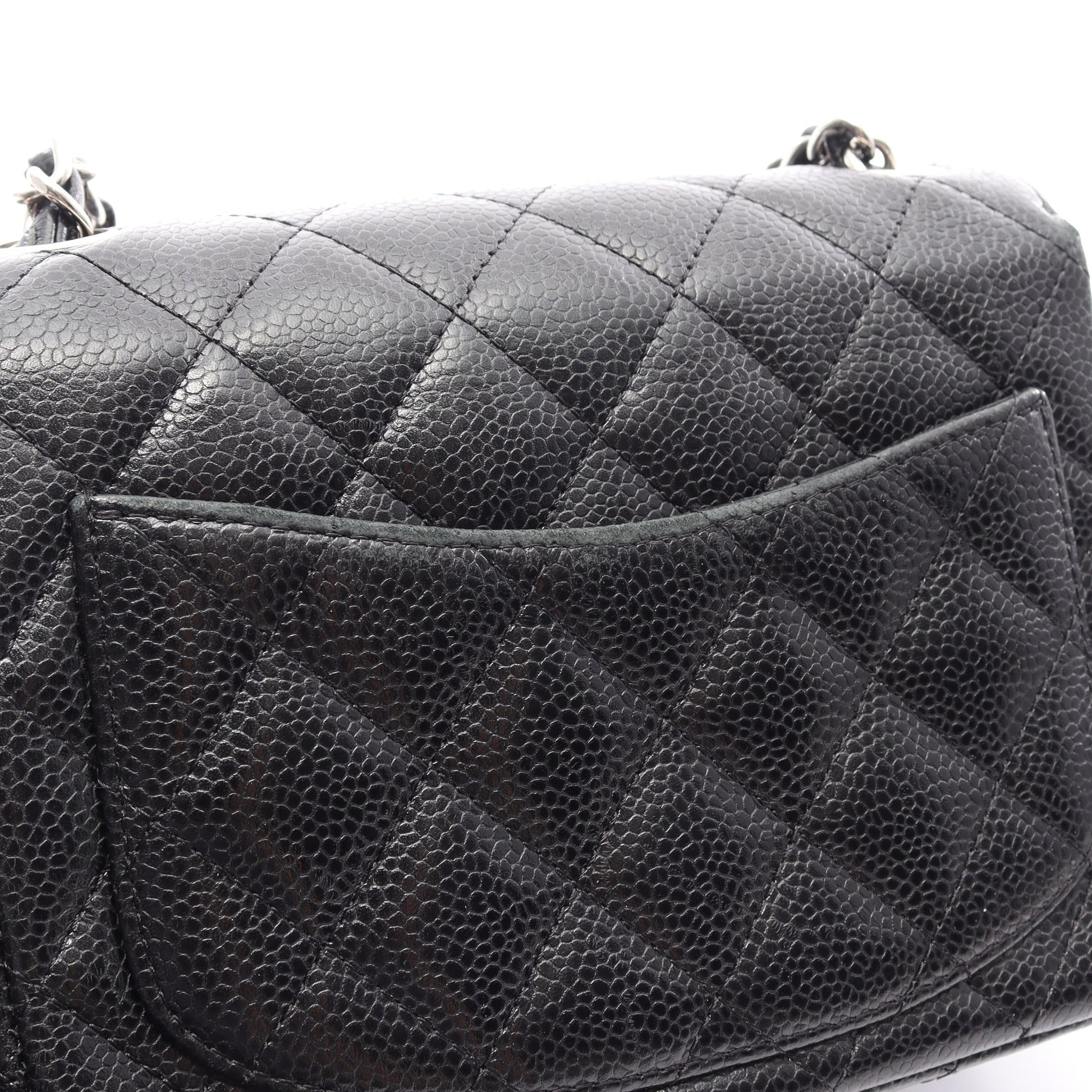 ミニマトラッセ チェーンショルダーバッグ キャビアスキン ブラック シルバー金具 シャネル バッグ CHANEL
