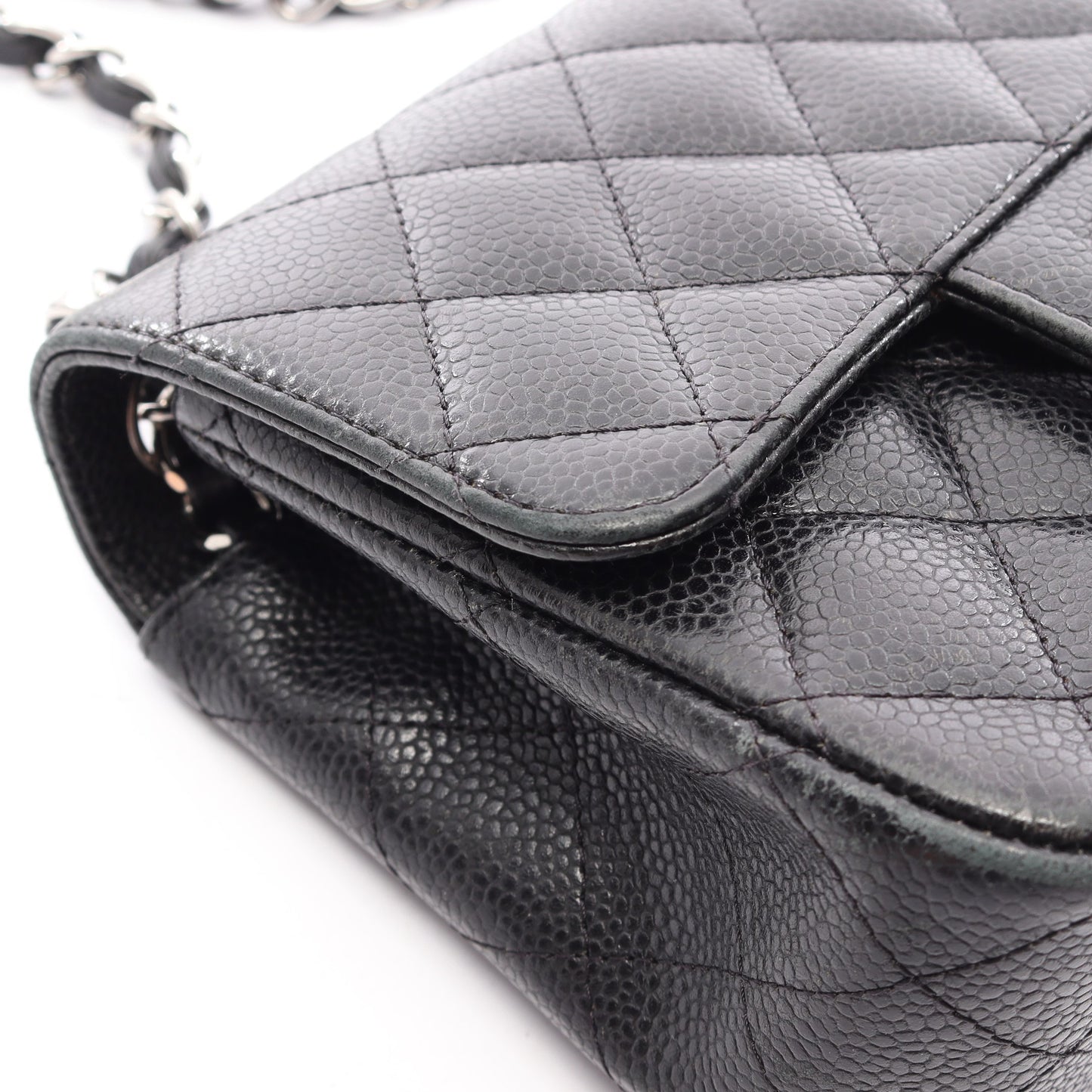 ミニマトラッセ チェーンショルダーバッグ キャビアスキン ブラック シルバー金具 シャネル バッグ CHANEL