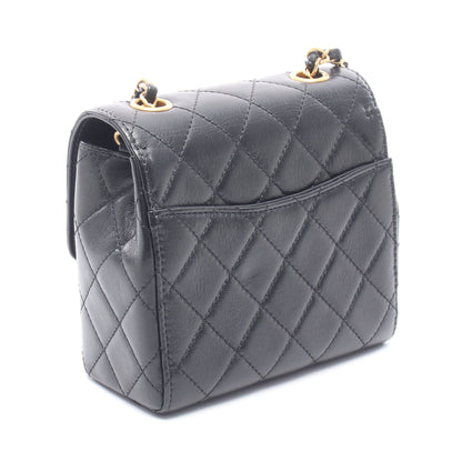 マトラッセ スモールフラップ チェーンショルダーバッグ レザー ブラック ゴールド金具 シャネル バッグ CHANEL