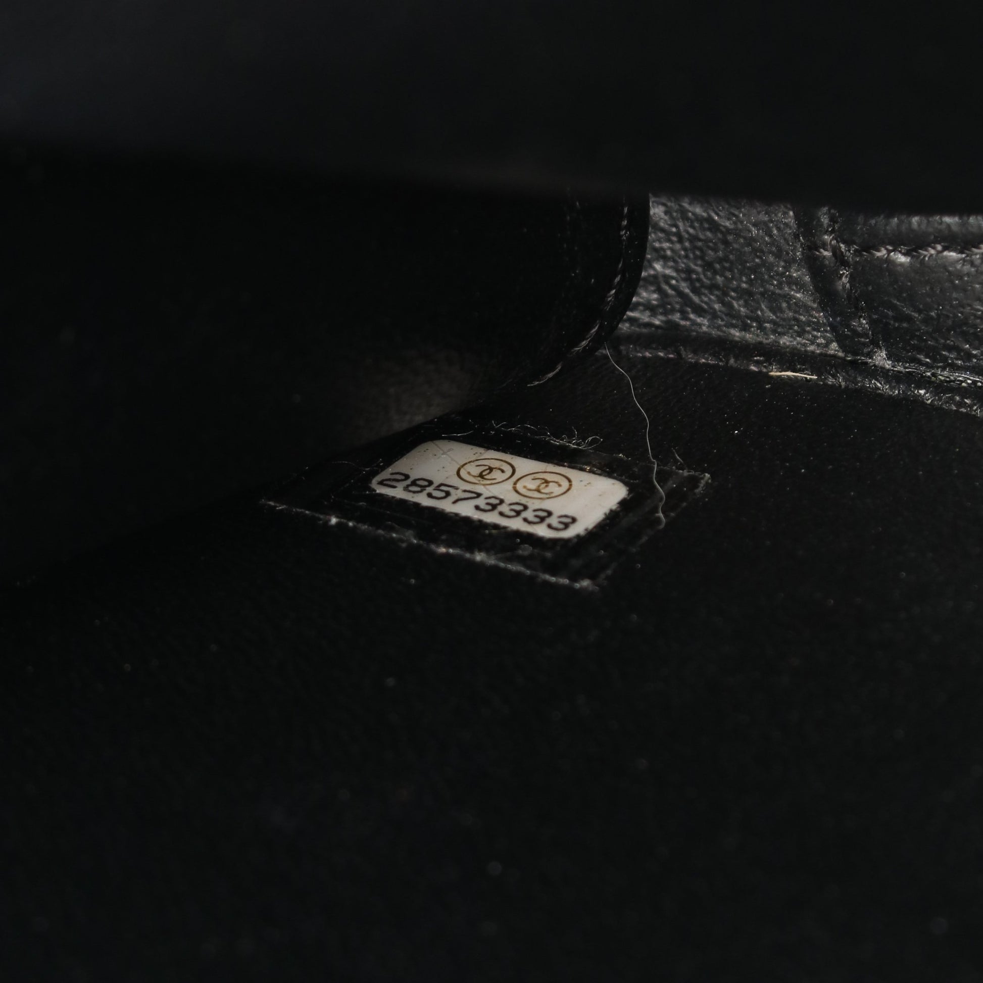 CCフィグリー スモール バニティバッグ 2WAY チェーンショルダーバッグ キャビアスキン ボルドー ブラック ゴールド金具 シャネル バッグ CHANEL
