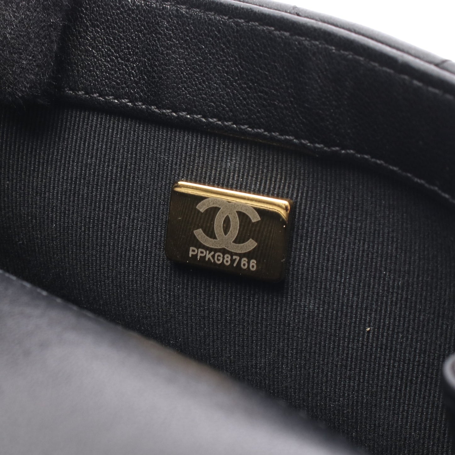 ミニマトラッセ トップハンドル 2WAY チェーンショルダーバッグ ラムスキン ブラック ゴールド金具 シャネル バッグ CHANEL