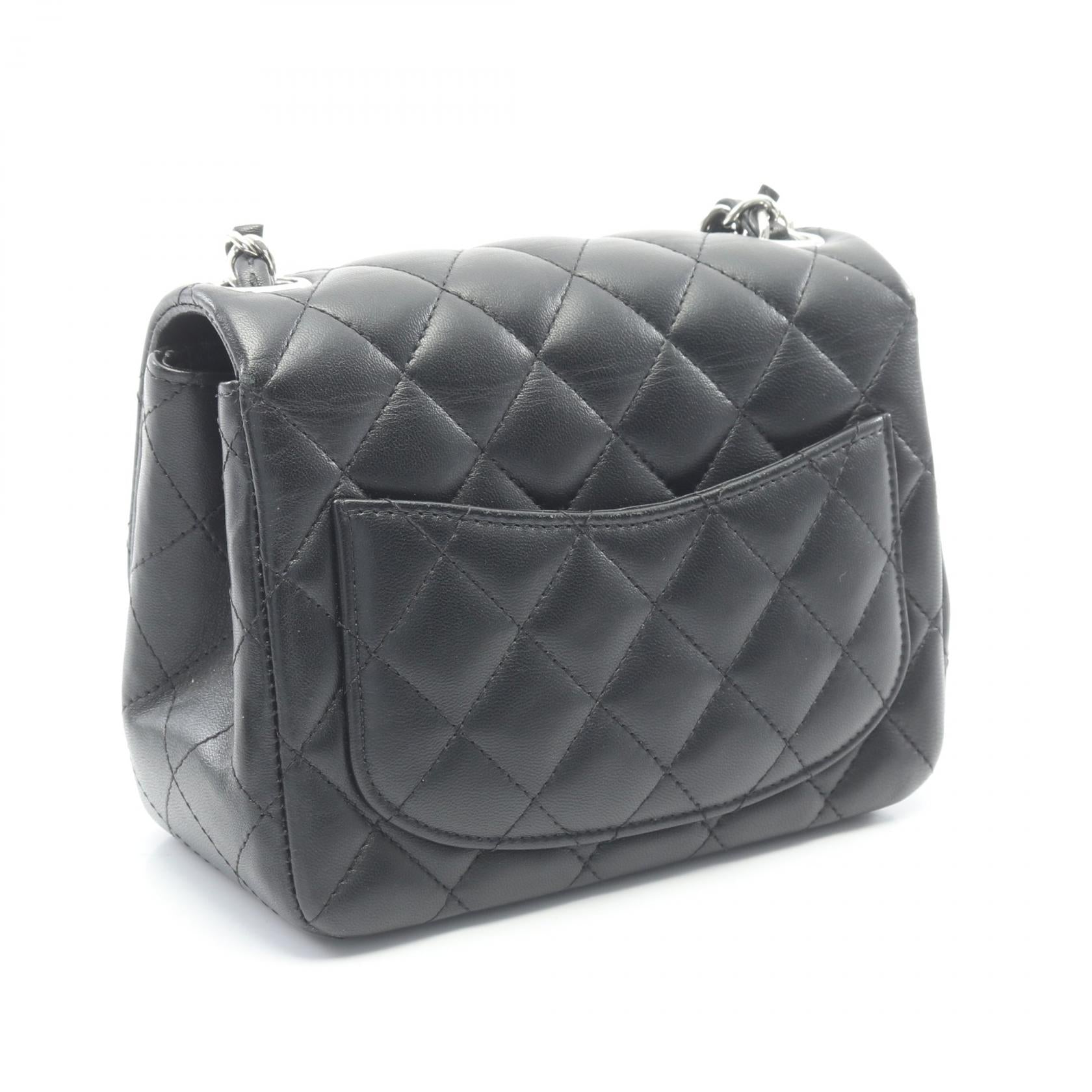 ノベルティCHANEL ブラック ショルダーバッグ マトラッセ シルバー ミニマトラッセ チェーンショルダーバッグ ラムスキン ブラック