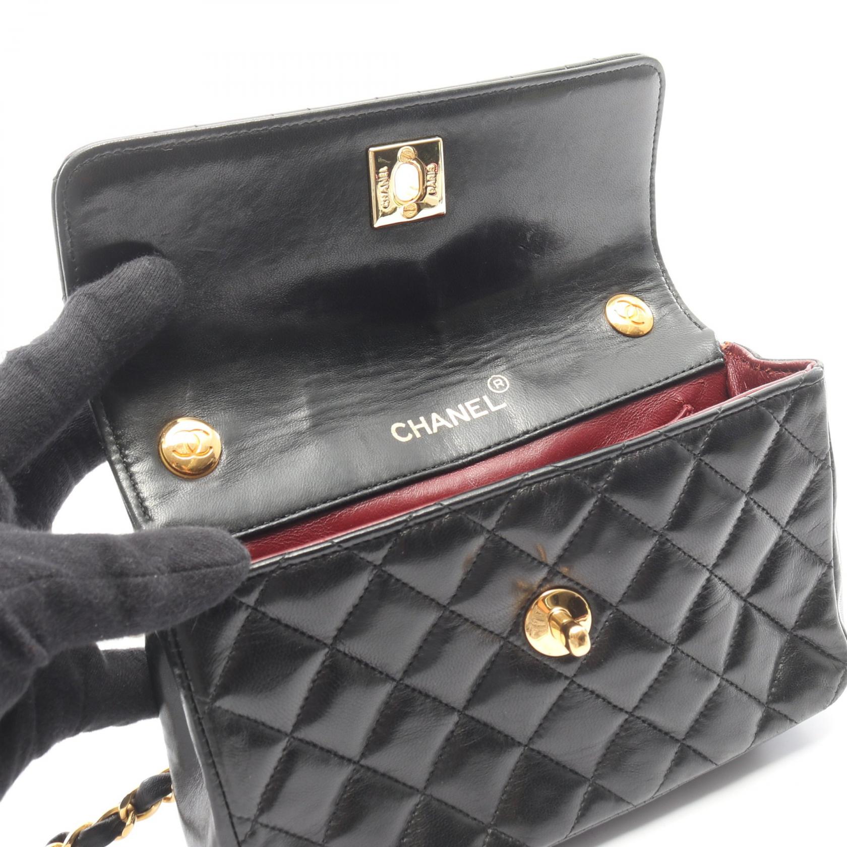 マトラッセ ミニ チェーンショルダーバッグ ラムスキン ブラック ゴールド金具 シャネル バッグ CHANEL