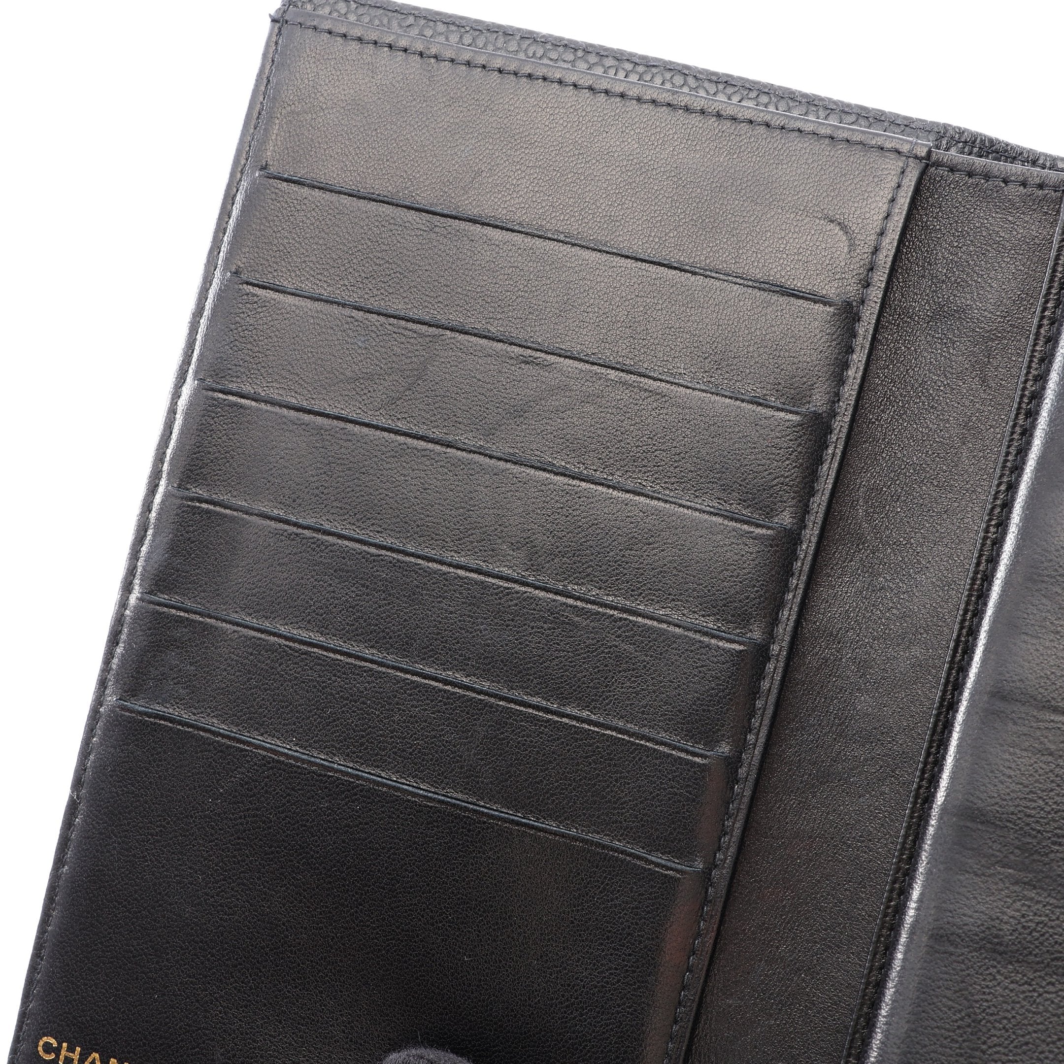 ココマーク 二つ折り長財布 キャビアスキン ブラック ゴールド金具 ココマーク 二つ折り長財布 キャビアスキン ブラック ゴールド金具