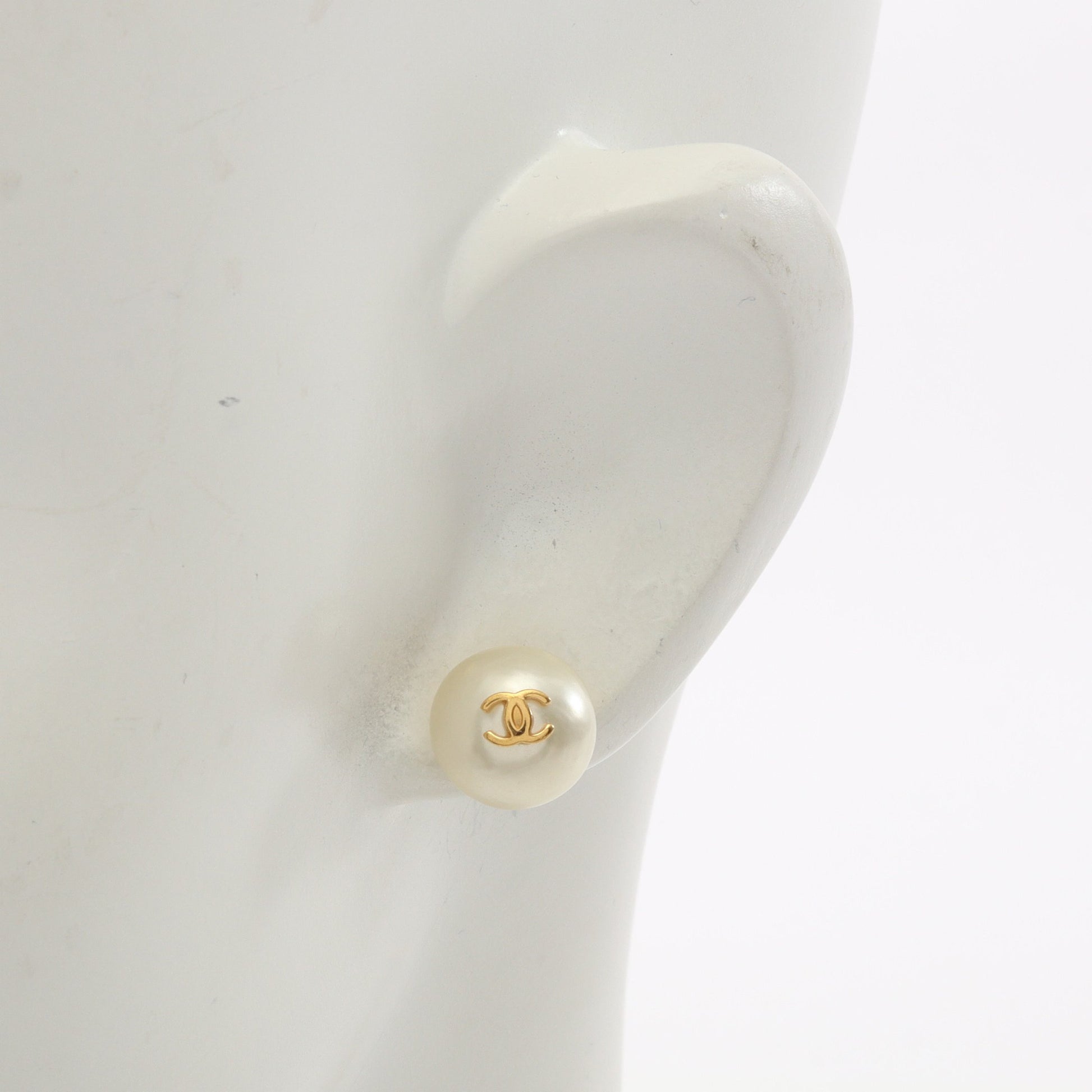 ココマーク ピアス GP フェイクパール ゴールド オフホワイト 98P シャネル アクセサリー CHANEL