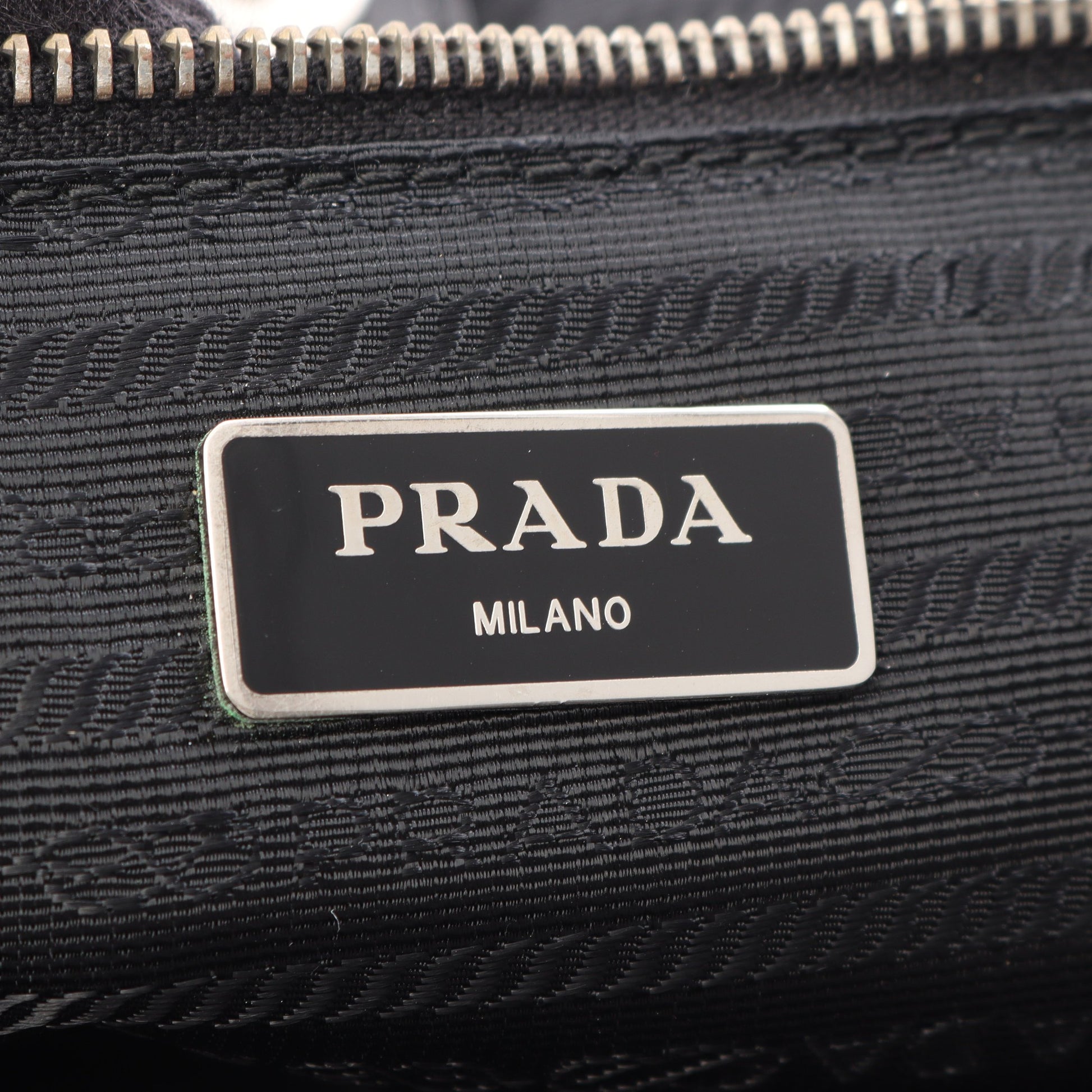 トライアングルロゴ ショルダーバッグ トートバッグ ナイロン レザー ブラック プラダ バッグ PRADA