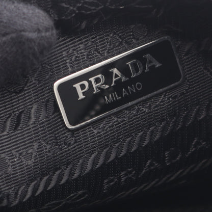 Re-Edition 2005 2WAY チェーンショルダーバッグ レザー ブラック プラダ バッグ PRADA