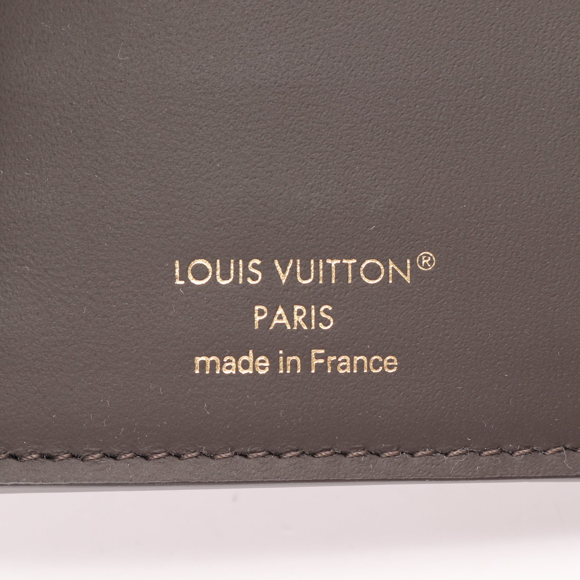ポルトフォイユ カプシーヌ コンパクト ガレ 三つ折り財布 レザー グレーベージュ ルイヴィトン 財布・小物 LOUIS VUITTON