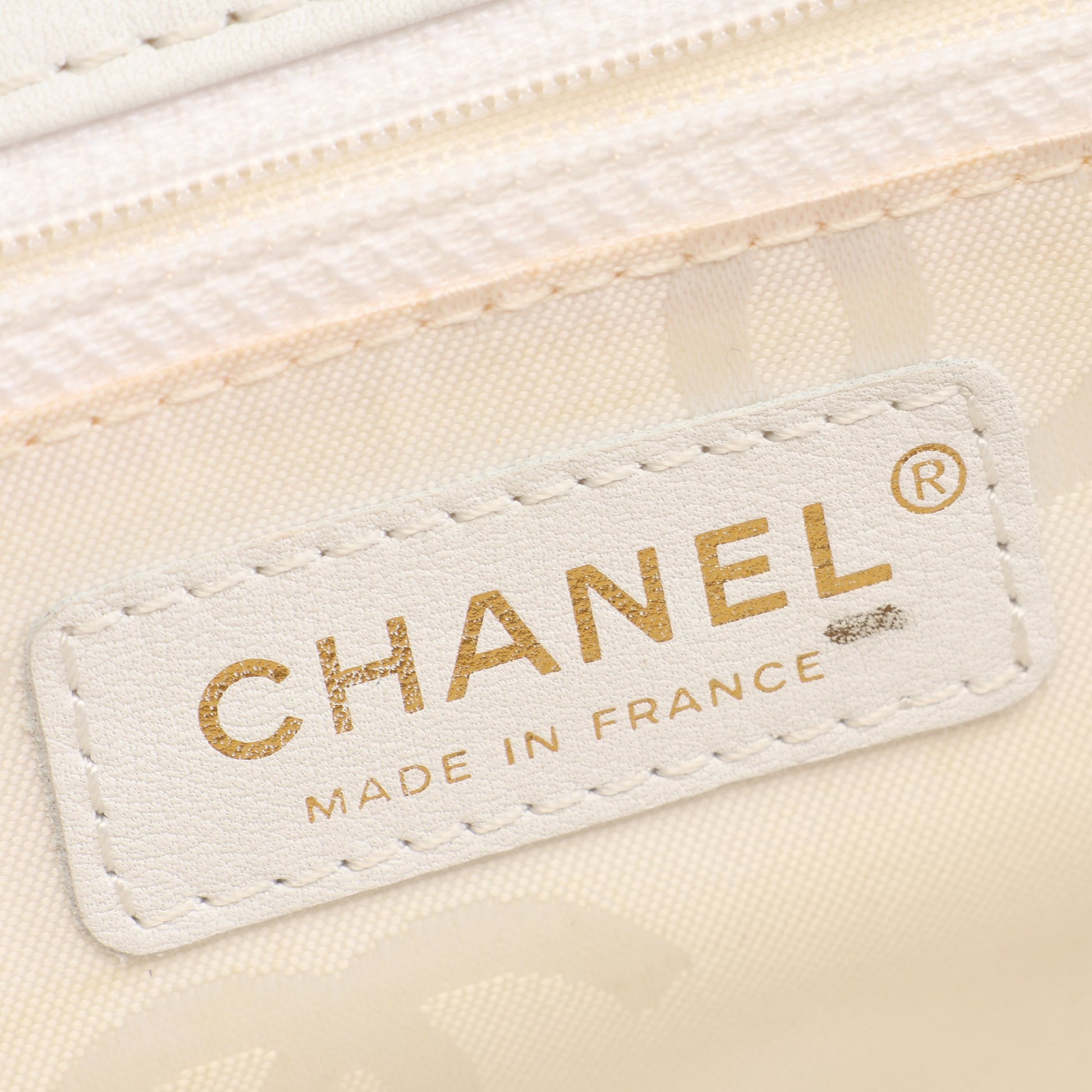 ワイルドステッチ トップハンドル ハンドバッグ レザー ホワイト ゴールド金具 シャネル バッグ CHANEL