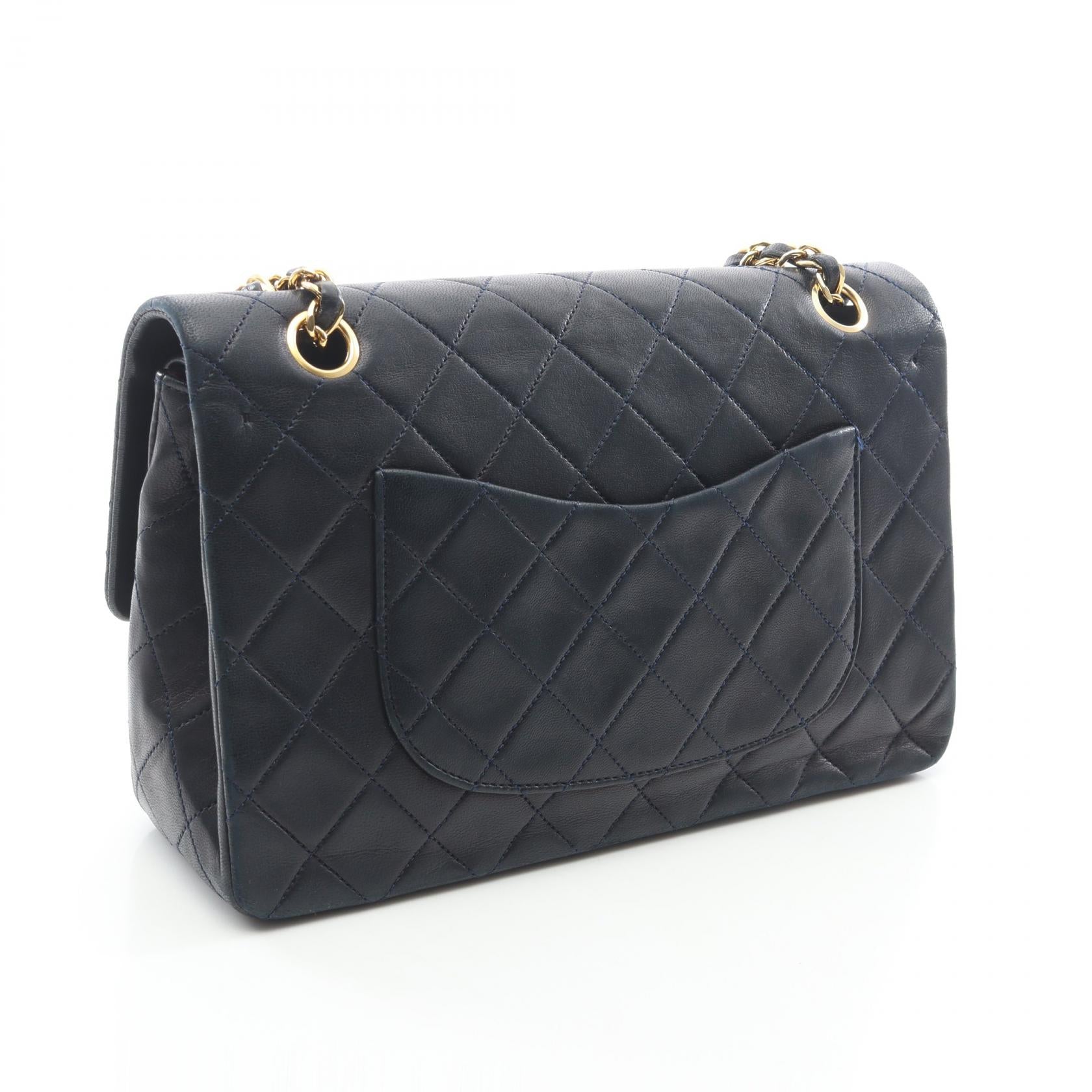 マトラッセ Wフラップ Wチェーンショルダーバッグ ラムスキン ダークネイビー ゴールド金具 シャネル バッグ CHANEL