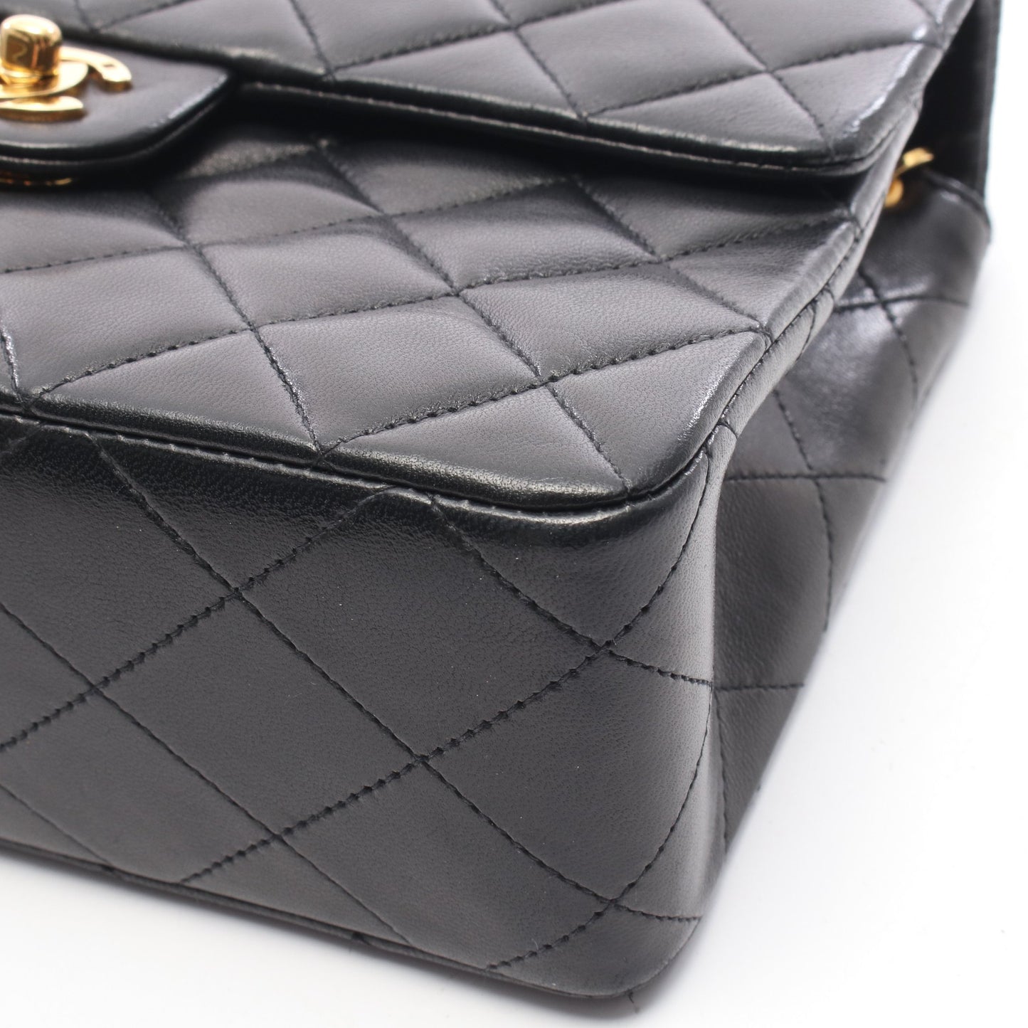 ミニマトラッセ20 チェーンショルダーバッグ ラムスキン ブラック ゴールド金具 ヴィンテージ シャネル バッグ CHANEL